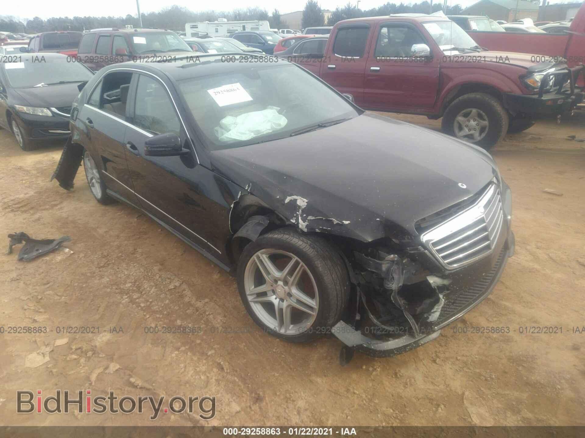 Фотография WDDHF5GB4BA414228 - MERCEDES-BENZ E-CLASS 2011