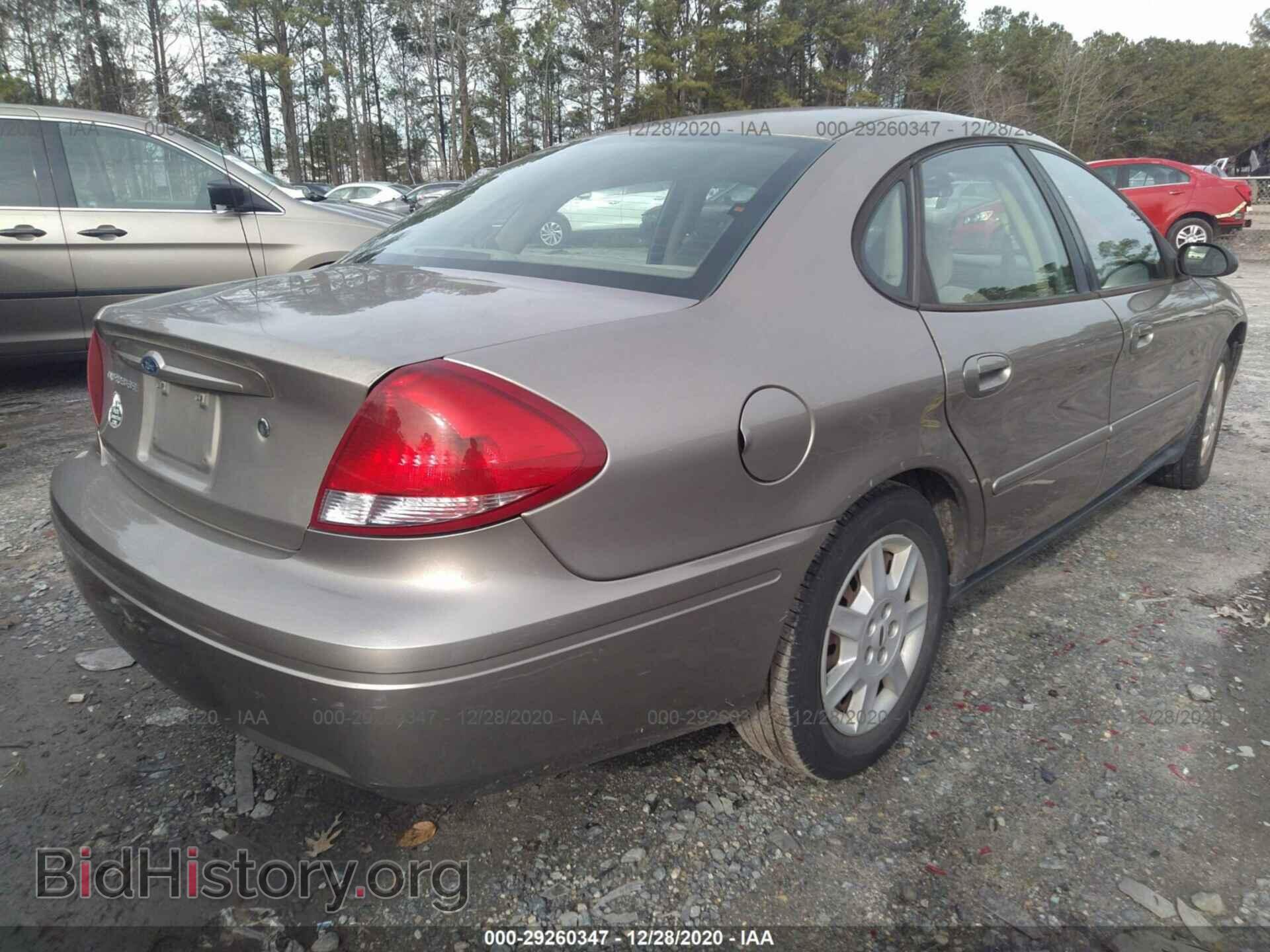 2007 FORD TAURUS - VIN: 1FAFP53U77A150764 - Фото 4