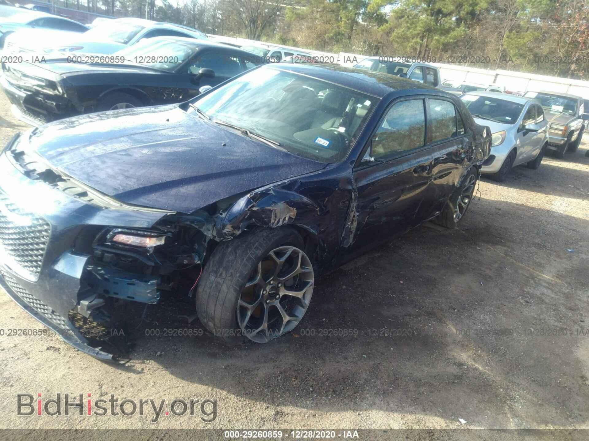2016 CHRYSLER 300 - VIN: 2C3CCABG2GH238706 - Фото 2