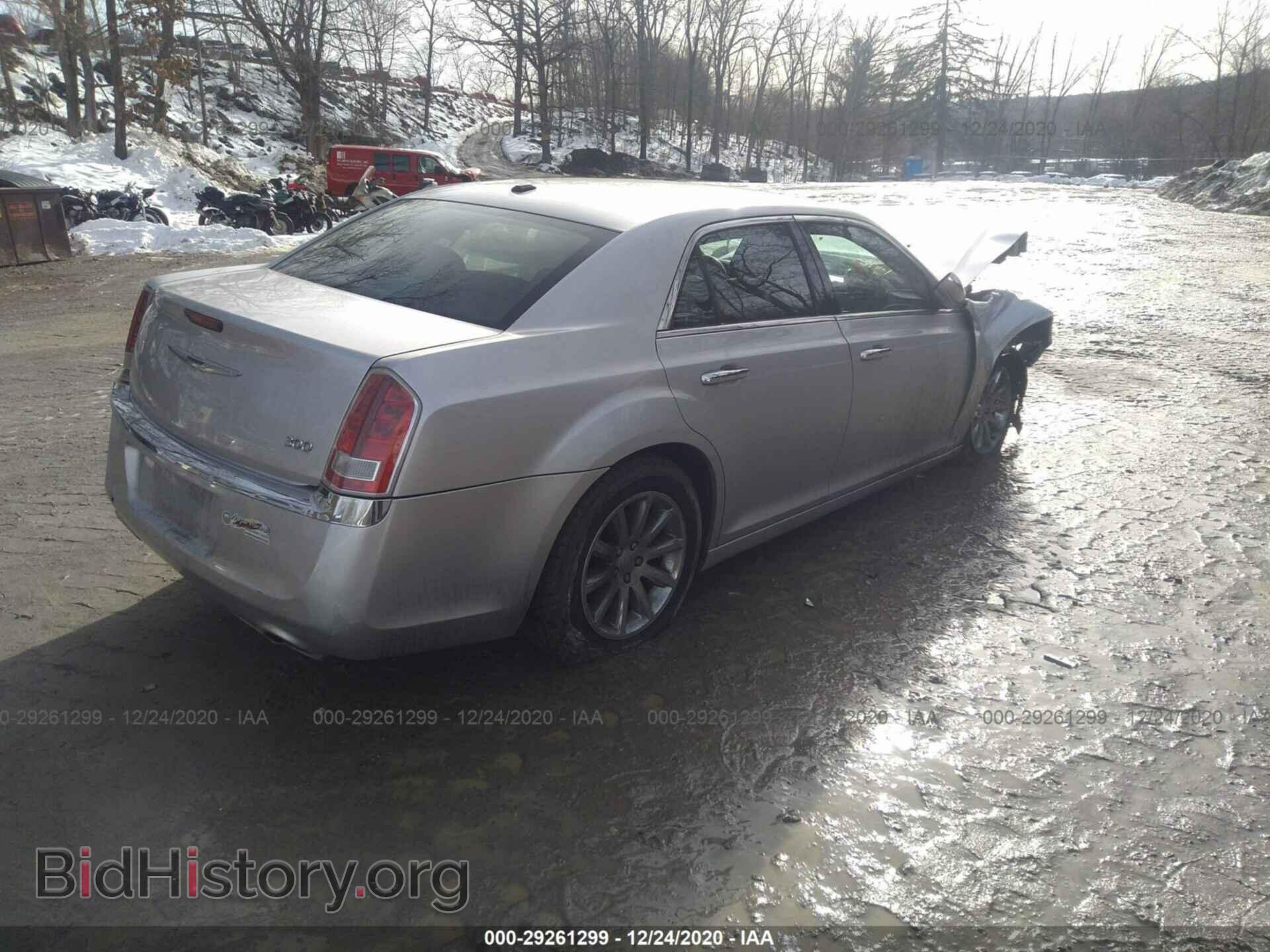 2012 CHRYSLER 300 - VIN: 2C3CCACG4CH310689 - Фото 4