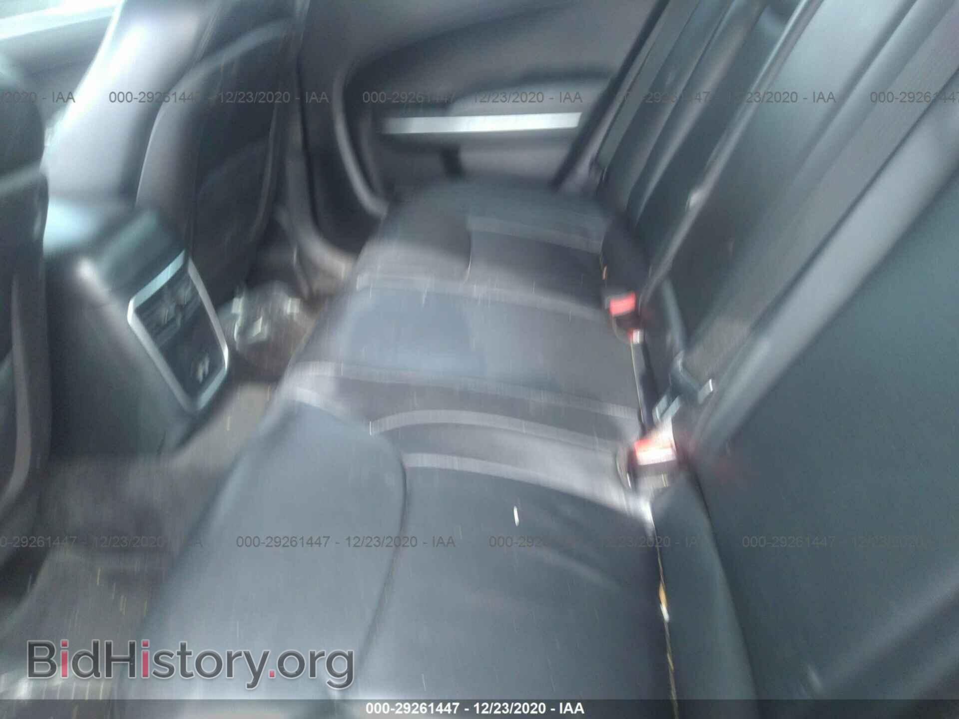 2015 CHRYSLER 300 - VIN: 2C3CCAAG0FH801879 - Фото 8