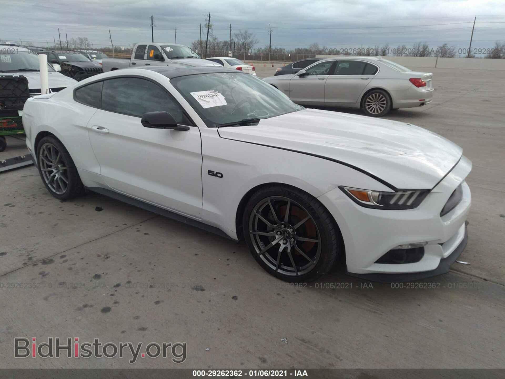 Photo 1FA6P8CF8G5335868 - FORD MUSTANG 2016