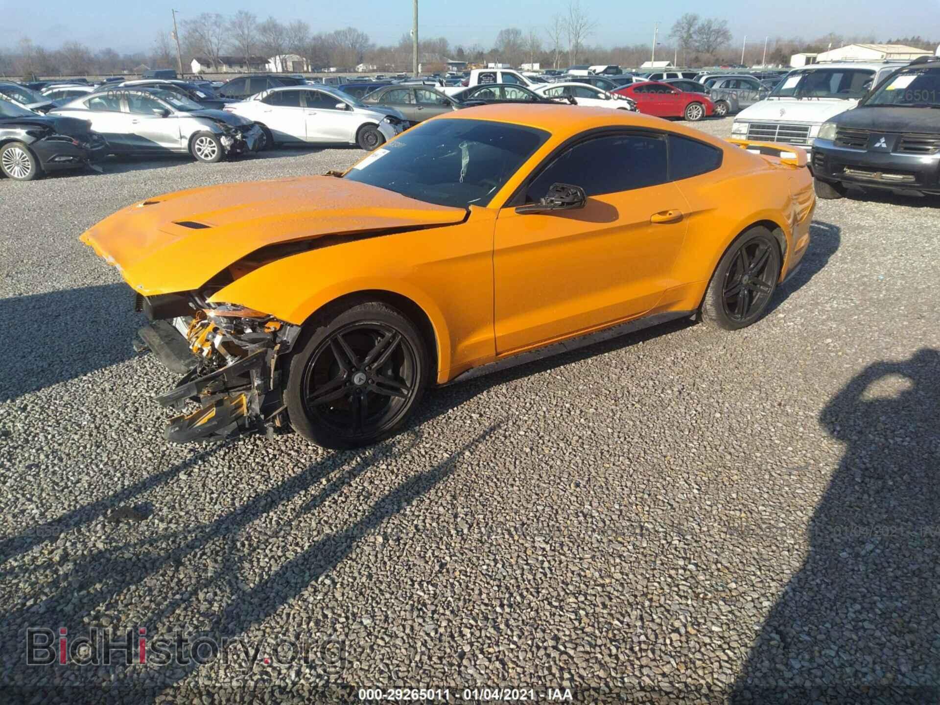 2019 FORD MUSTANG - VIN: 1FA6P8TH7K5157560 - Фото 2