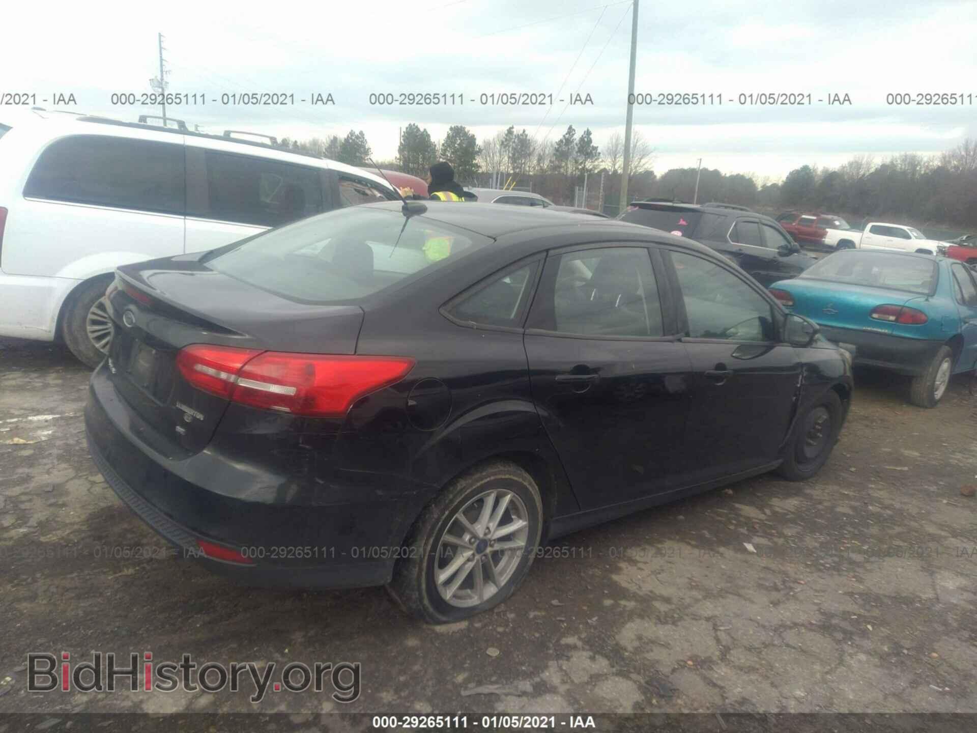 2017 FORD FOCUS - VIN: 1FADP3F22HL231568 - Фото 4