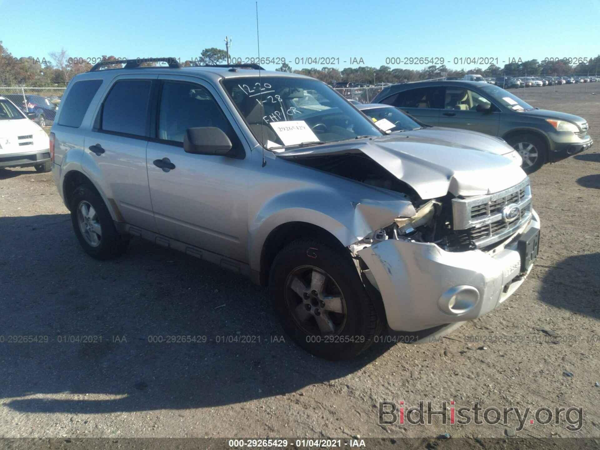 Photo 1FMCU9DG8AKA79576 - FORD ESCAPE 2010