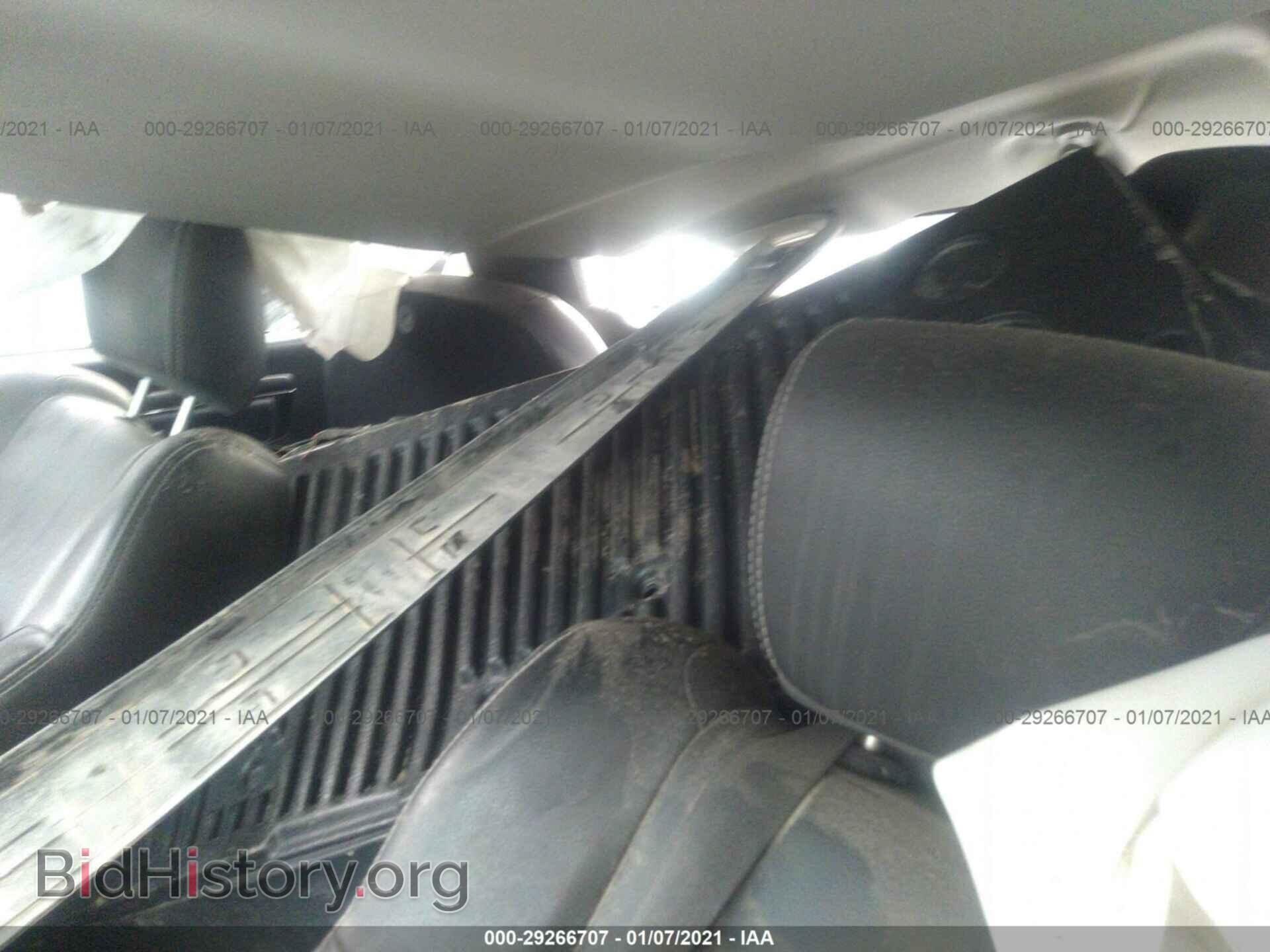 2015 RAM 1500 - VIN: 1C6RR7MTXFS642823 - Фото 8