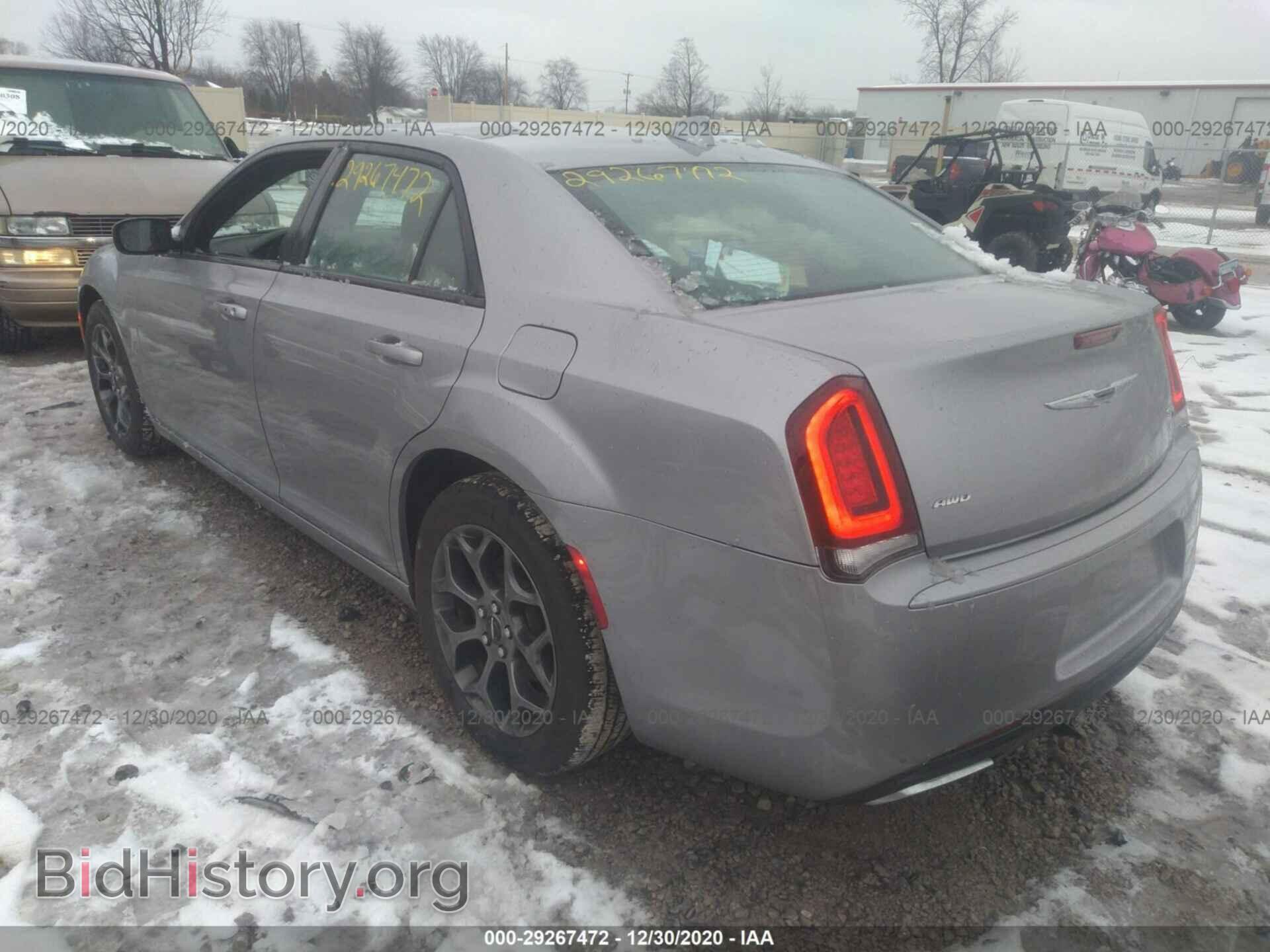 2018 CHRYSLER 300 - VIN: 2C3CCAGG7JH146216 - Фото 3
