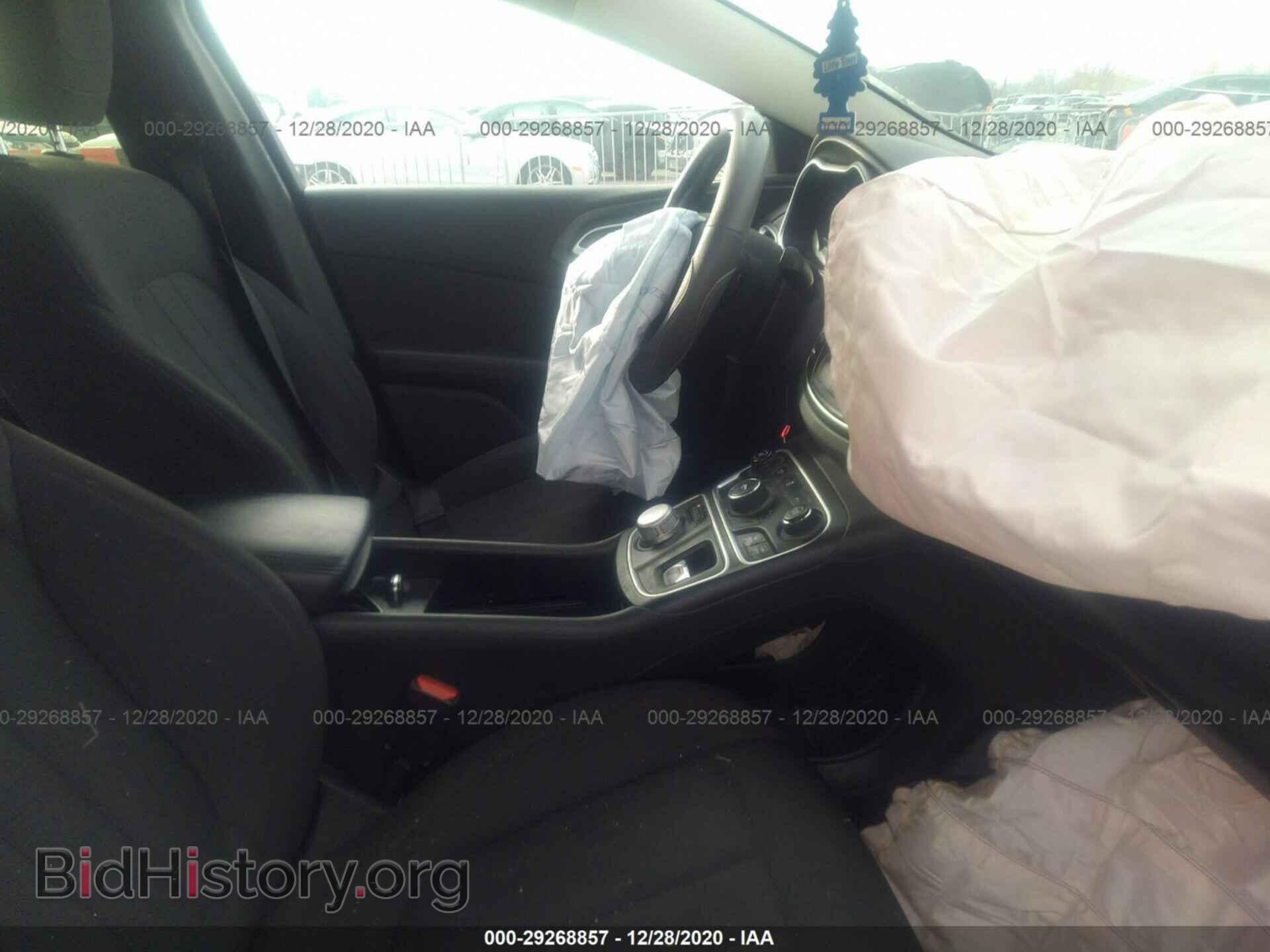 2015 CHRYSLER 200 - VIN: 1C3CCCAB9FN683841 - Фото 5