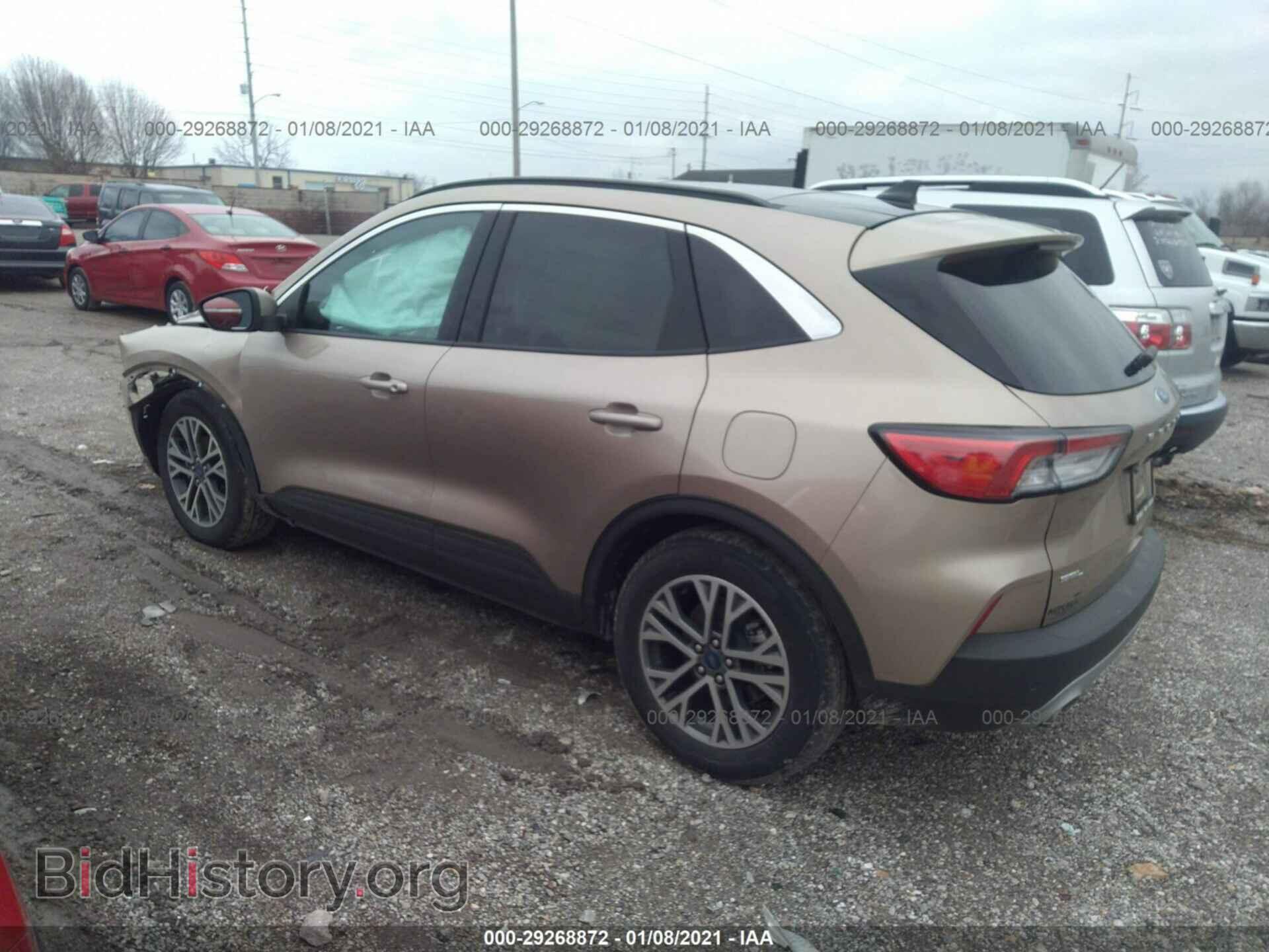 2020 FORD ESCAPE - VIN: 1FMCU0H69LUA33601 - Фото 3