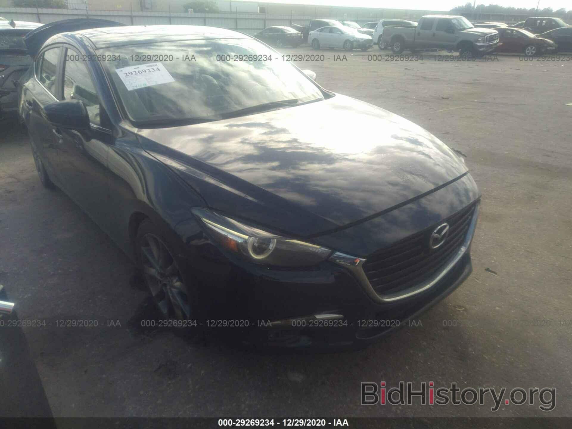 Photo 3MZBN1W32JM246836 - MAZDA MAZDA3 4-DOOR 2018