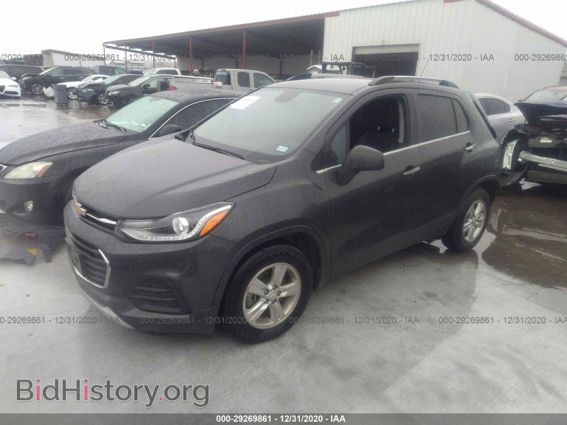 2018 CHEVROLET TRAX - VIN: 3GNCJLSB7JL189087 - Фото 2