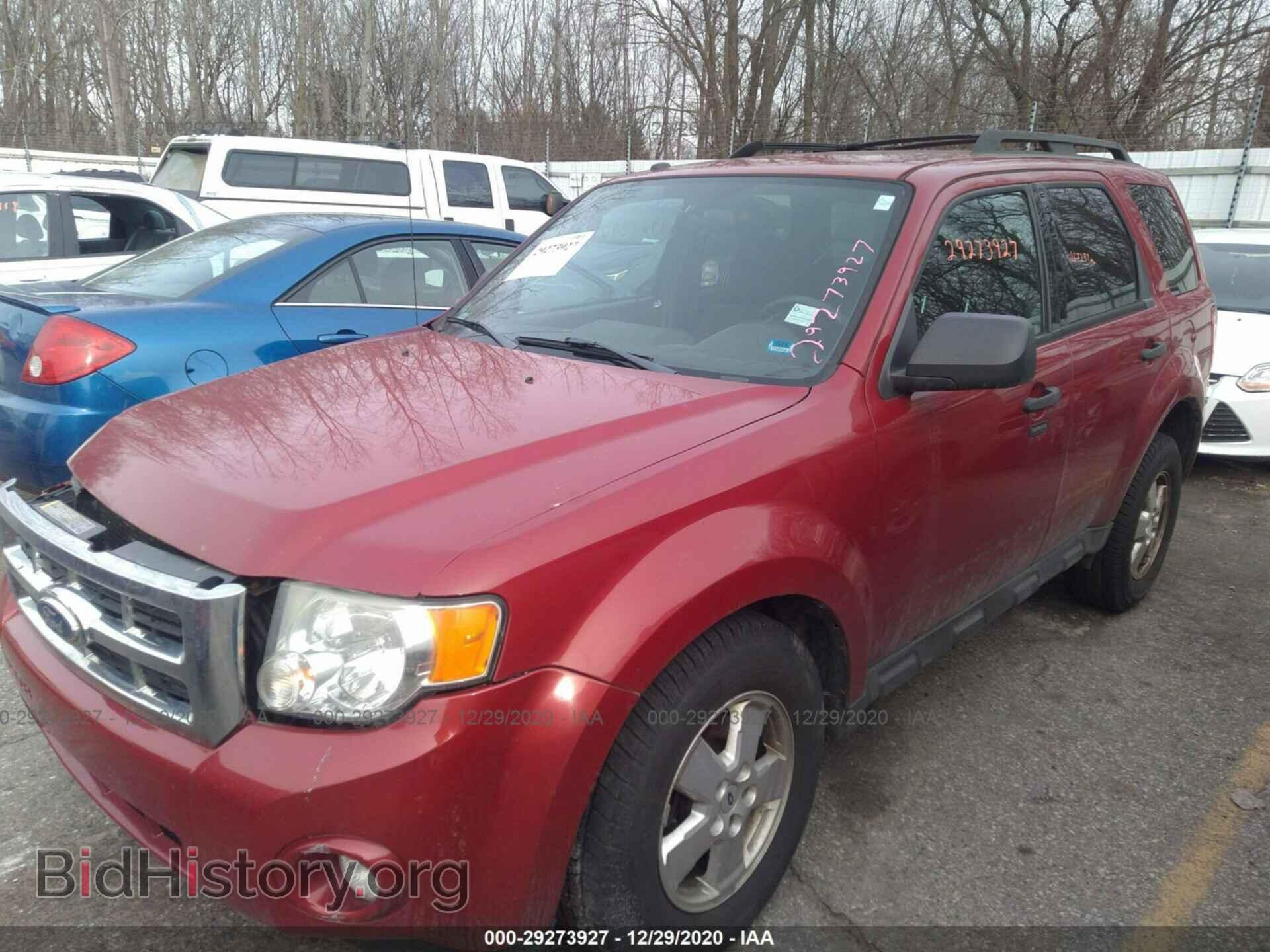 2011 FORD ESCAPE - VIN: 1FMCU9D77BKB41678 - Photo 2