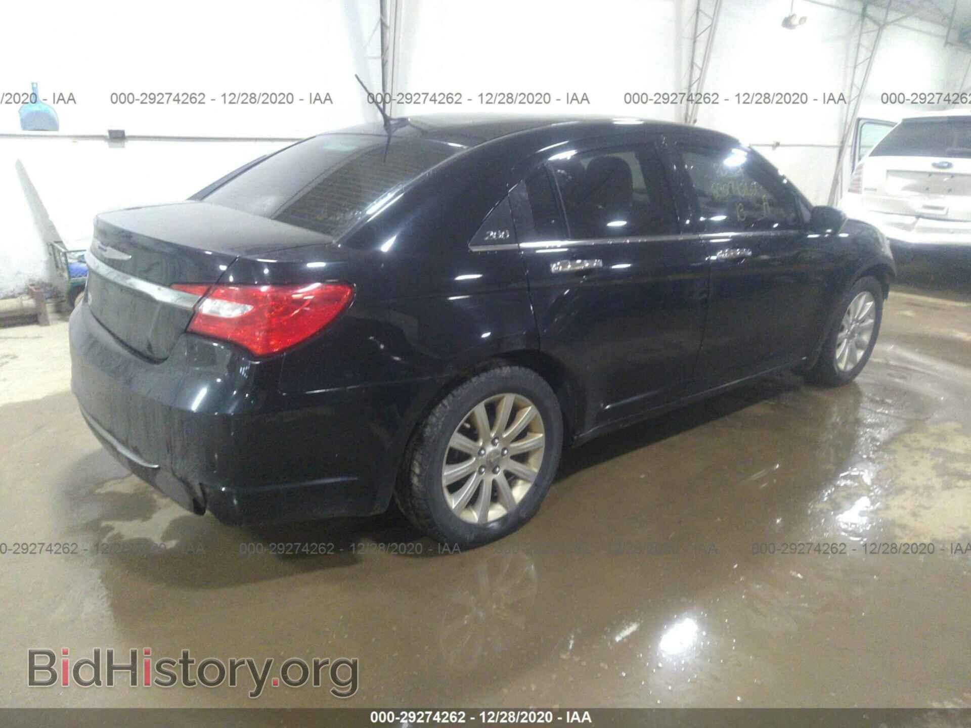 2013 CHRYSLER 200 - VIN: 1C3CCBCG7DN514787 - Photo 4