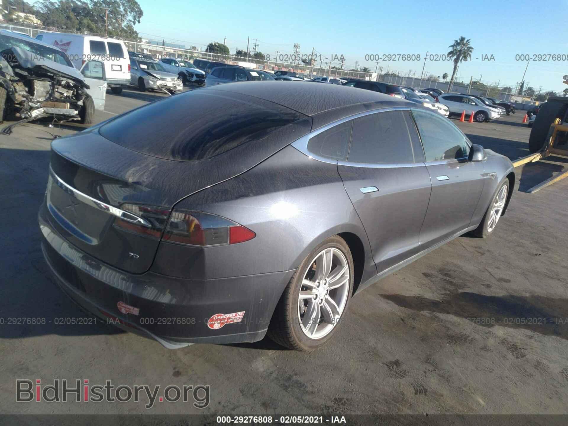 2016 TESLA MODEL S - VIN: 5YJSA1E10GF120163 - Фото 4