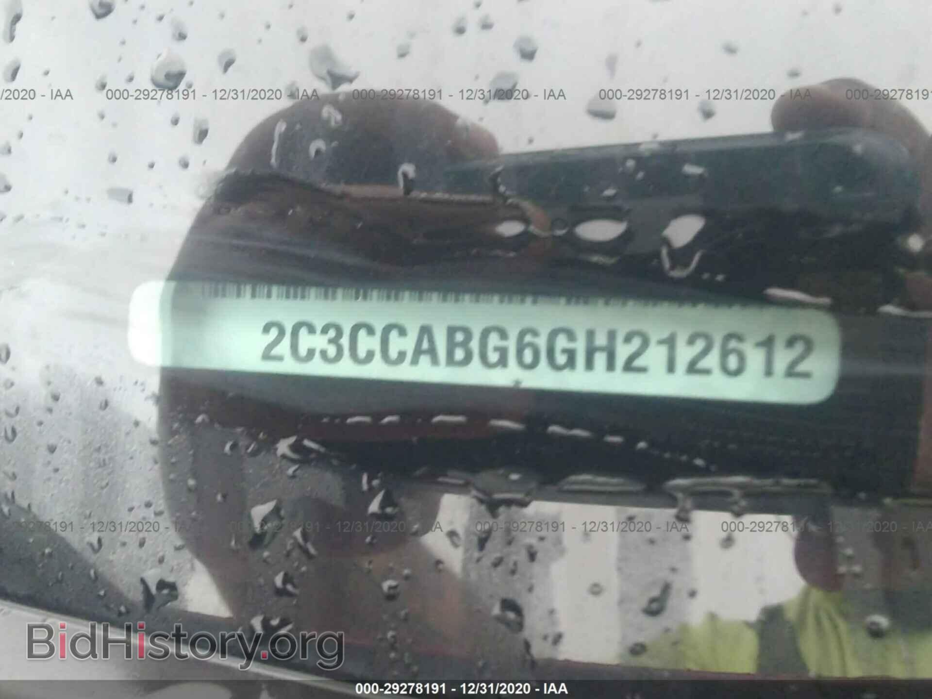 2016 CHRYSLER 300 - VIN: 2C3CCABG6GH212612 - Фото 9