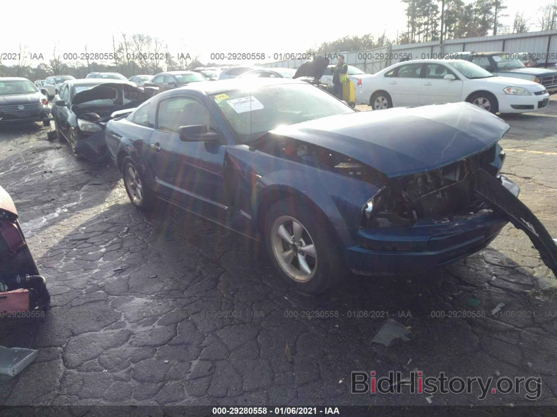 Photo 1ZVFT80N865118706 - FORD MUSTANG 2006