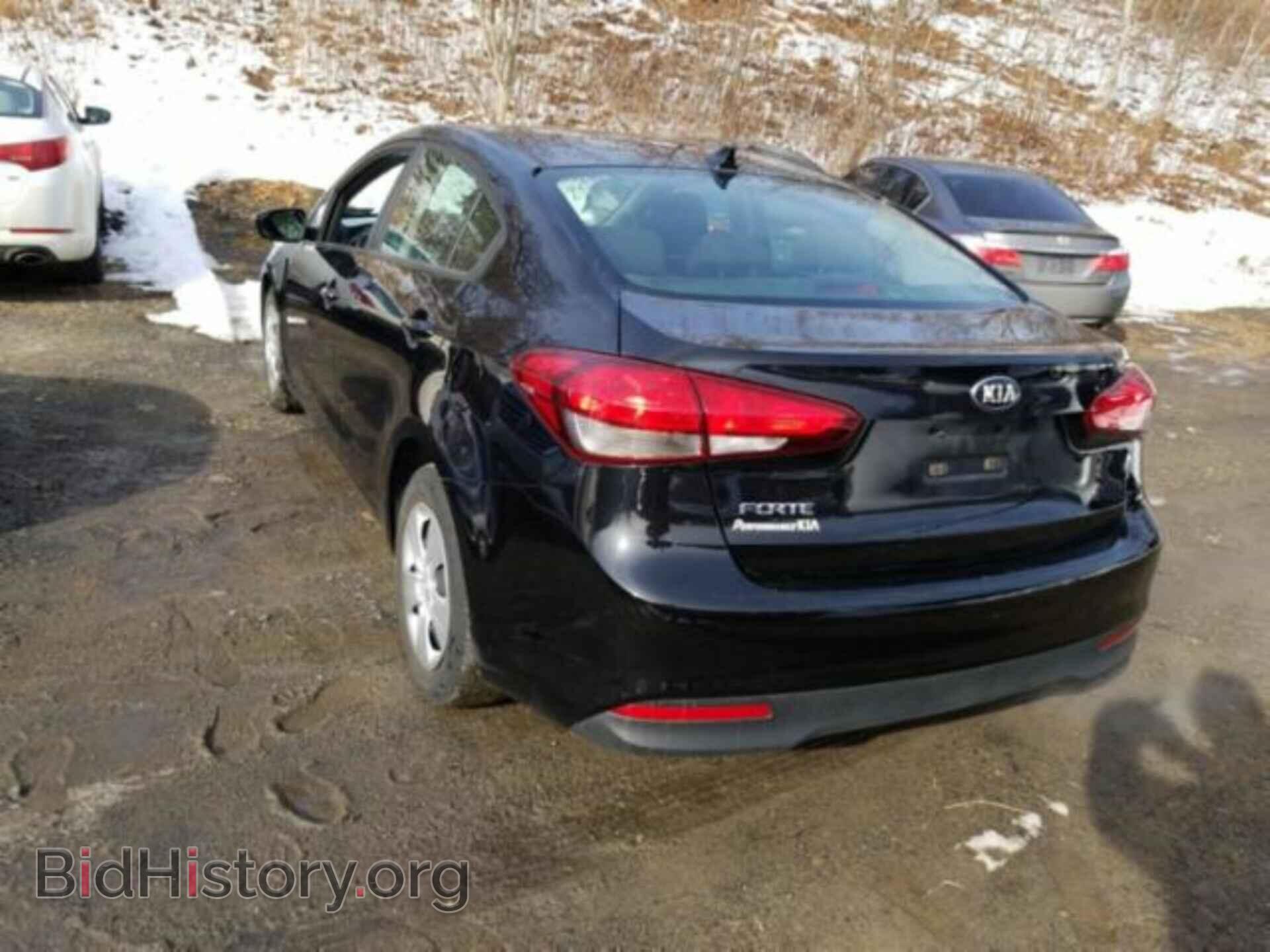 2017 KIA FORTE - VIN: 3KPFK4A77HE084344 - Фото 3