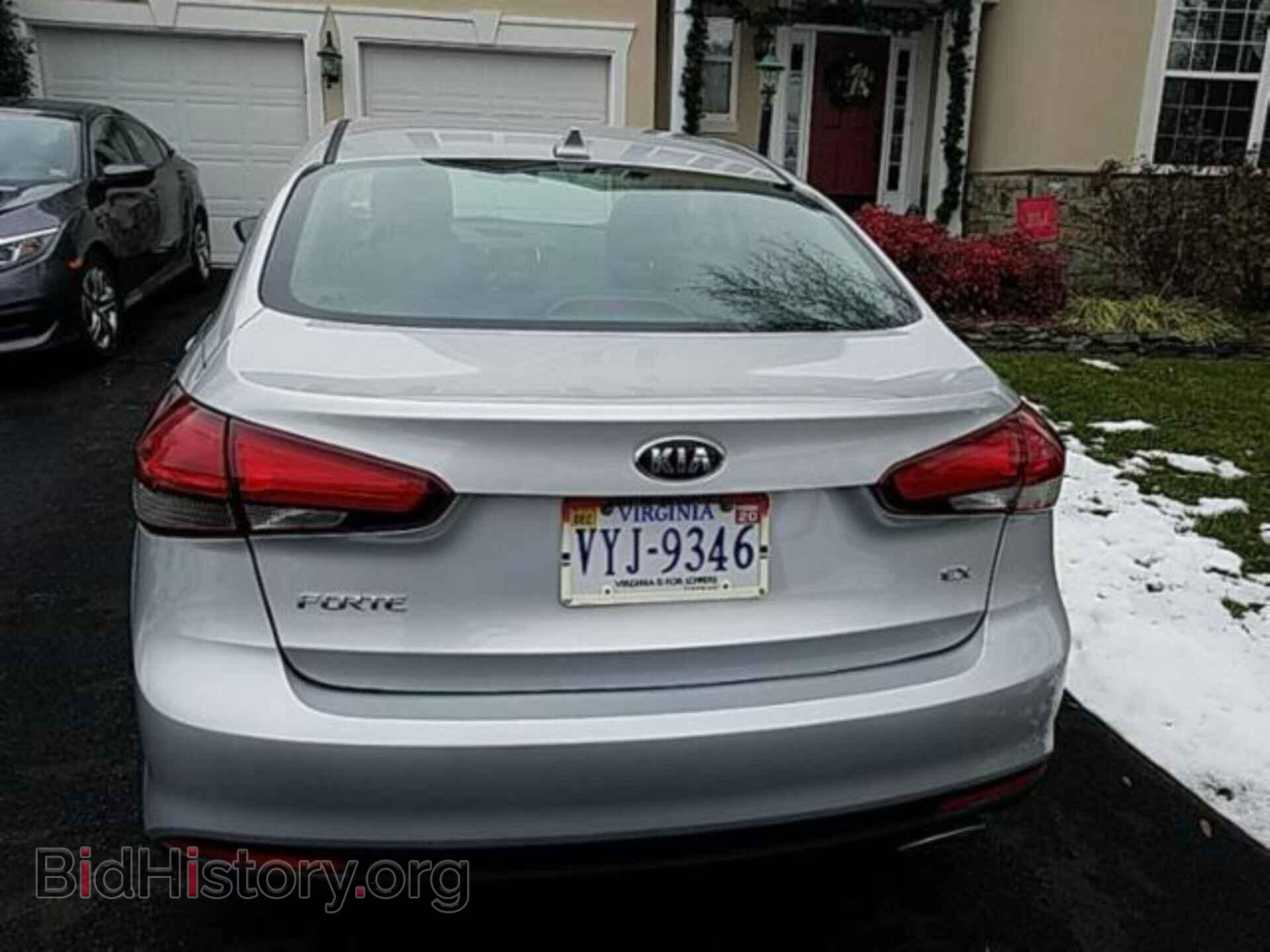 2017 KIA FORTE - VIN: 3KPFL4A85HE090455 - Фото 9