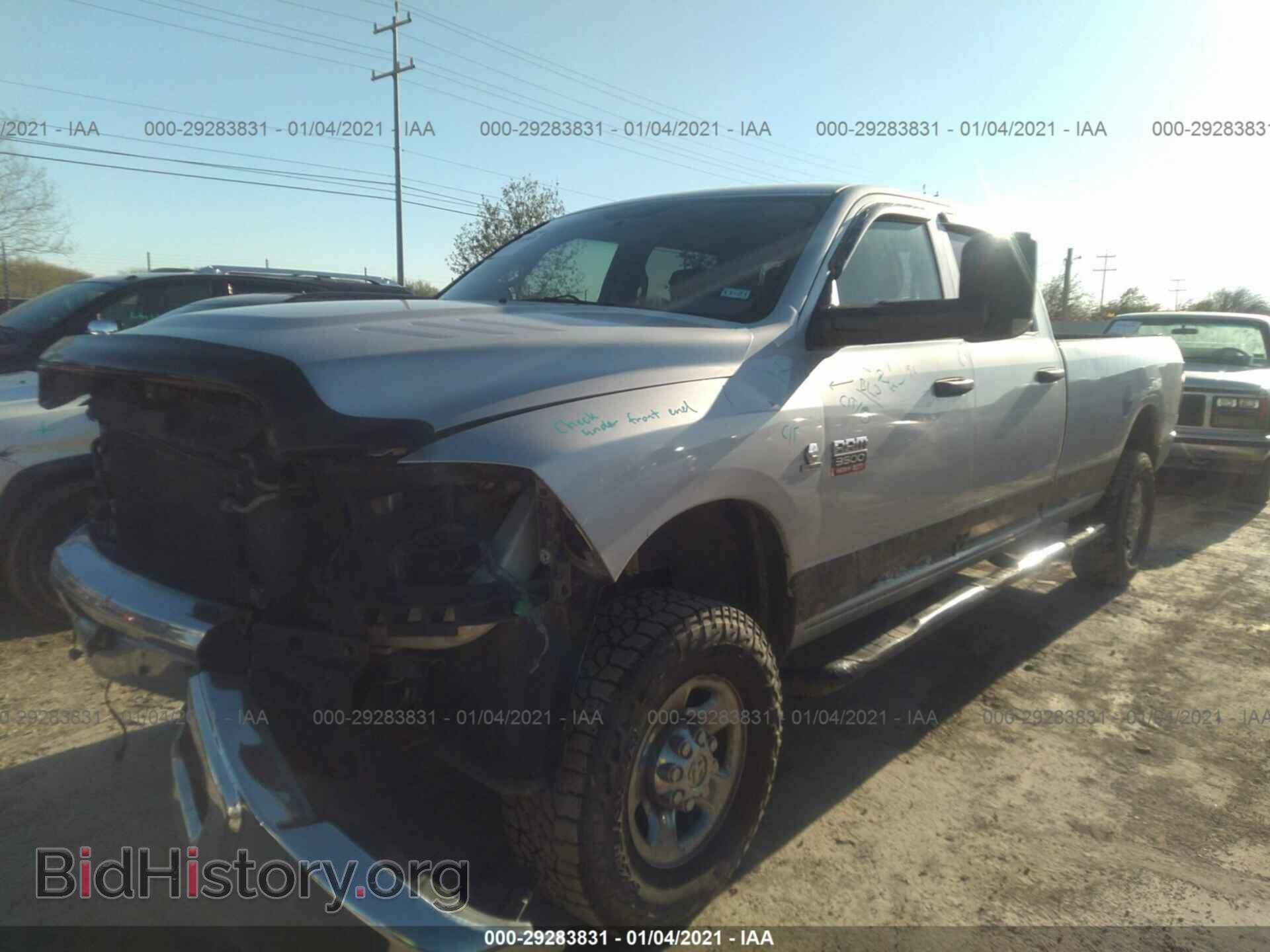 2012 RAM 3500 - VIN: 3C63D3GL2CG202882 - Photo 2