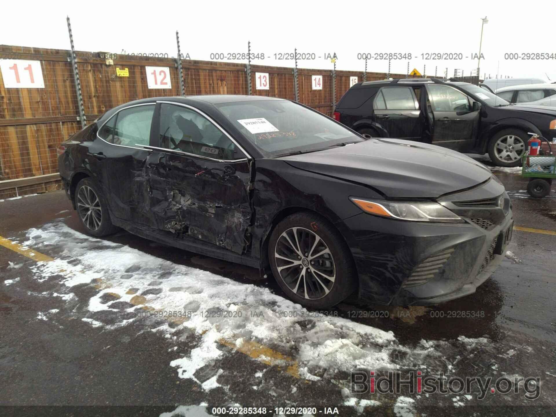 Photo 4T1G11AK6LU909287 - TOYOTA CAMRY 2020