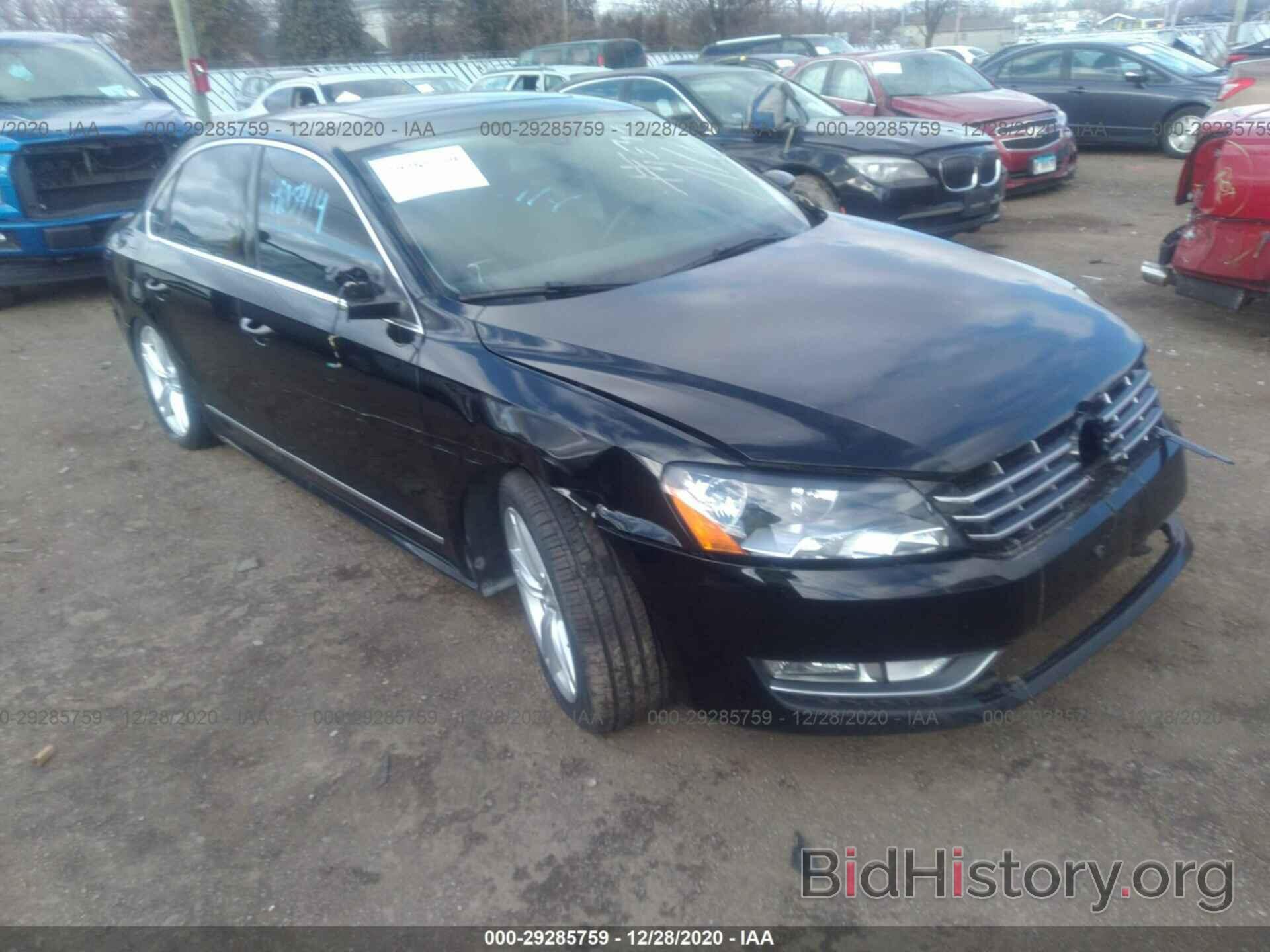 Photo 1VWCM7A32DC054405 - VOLKSWAGEN PASSAT 2013