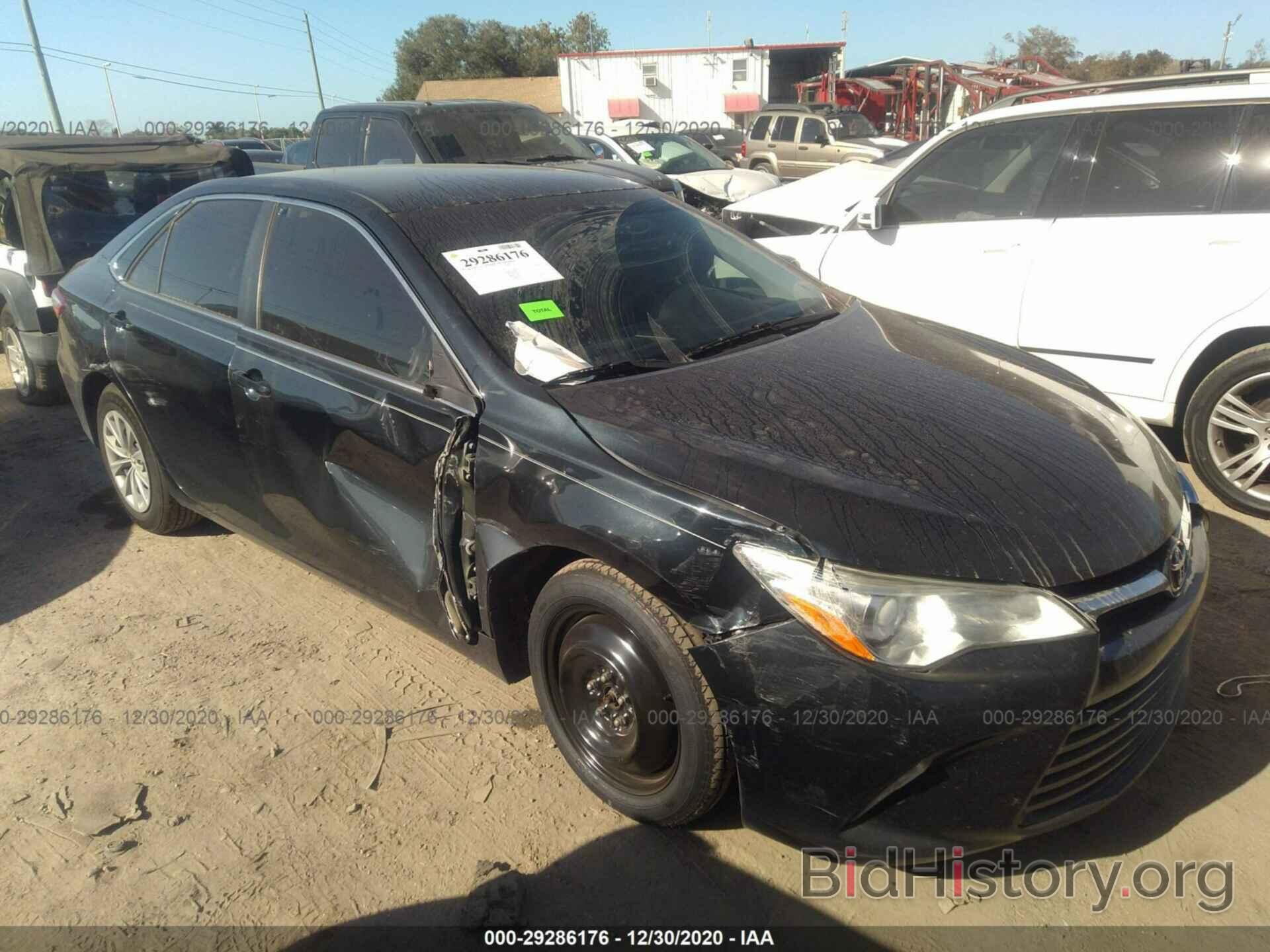 Photo 4T1BF1FK5FU109427 - TOYOTA CAMRY 2015