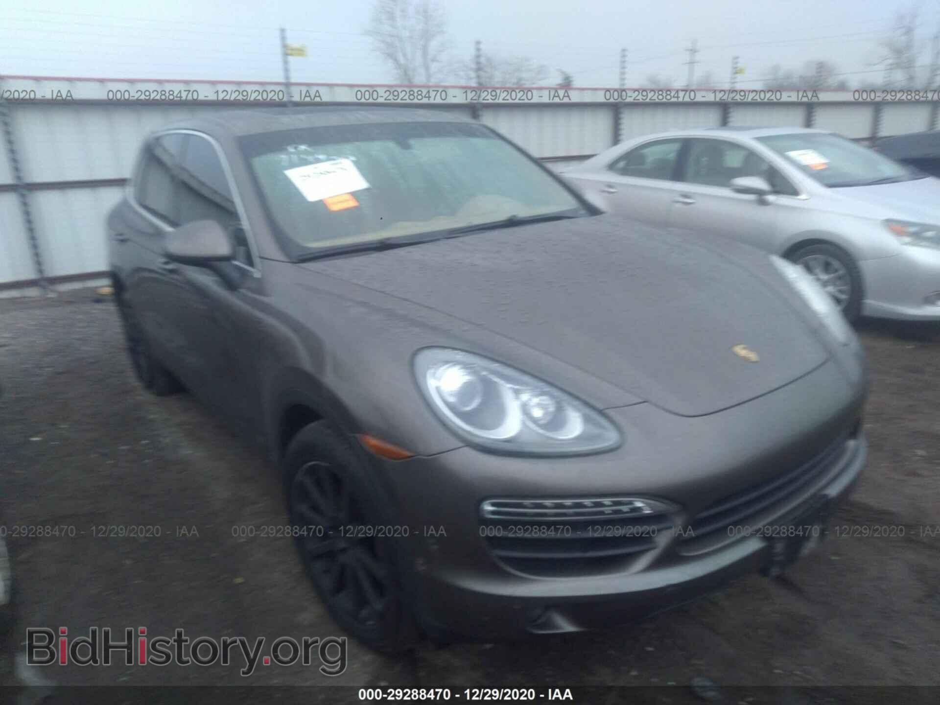 Photo WP1AB2A2XBLA44825 - PORSCHE CAYENNE 2011