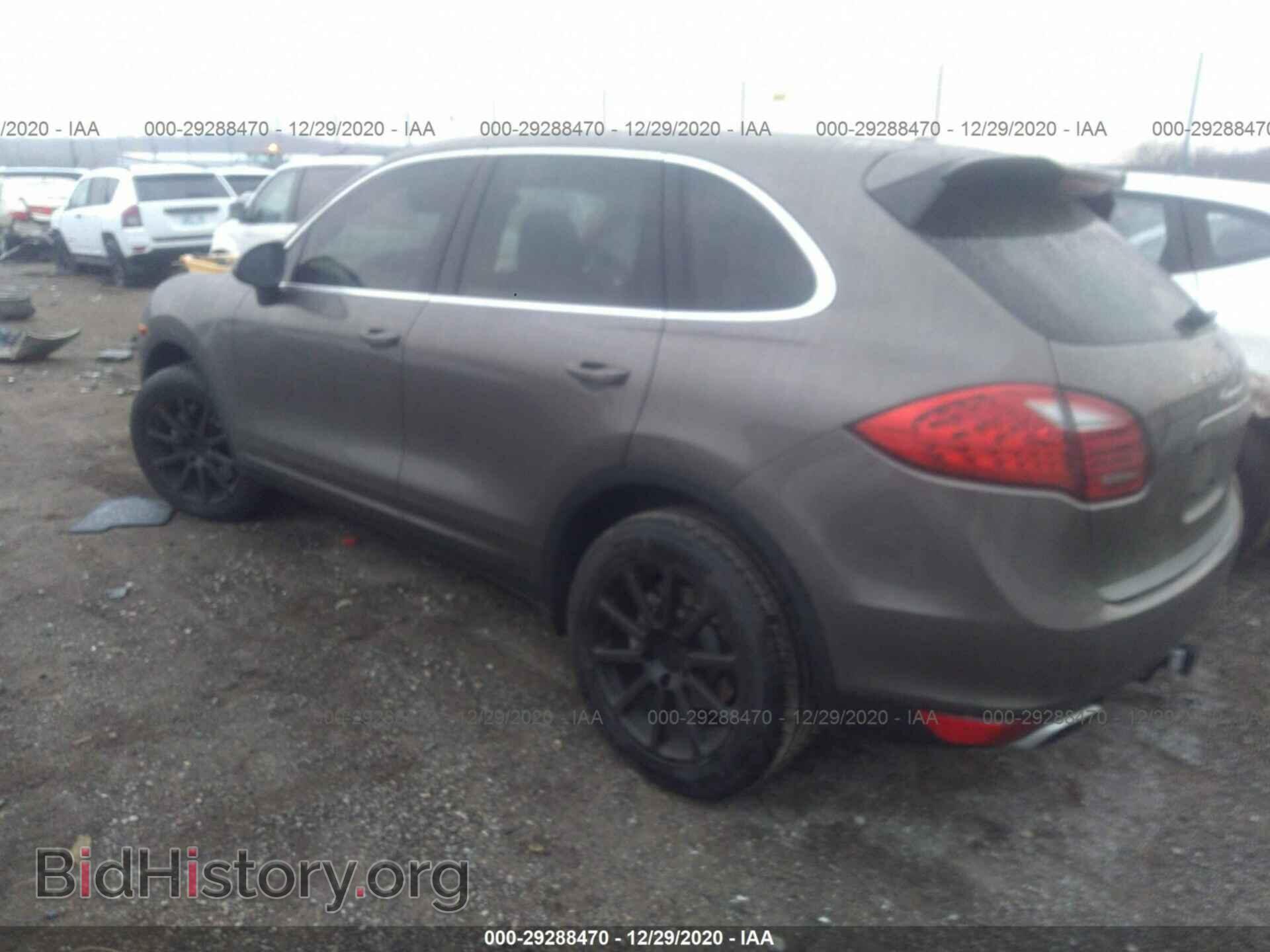 2011 PORSCHE CAYENNE - VIN: WP1AB2A2XBLA44825 - Фото 3