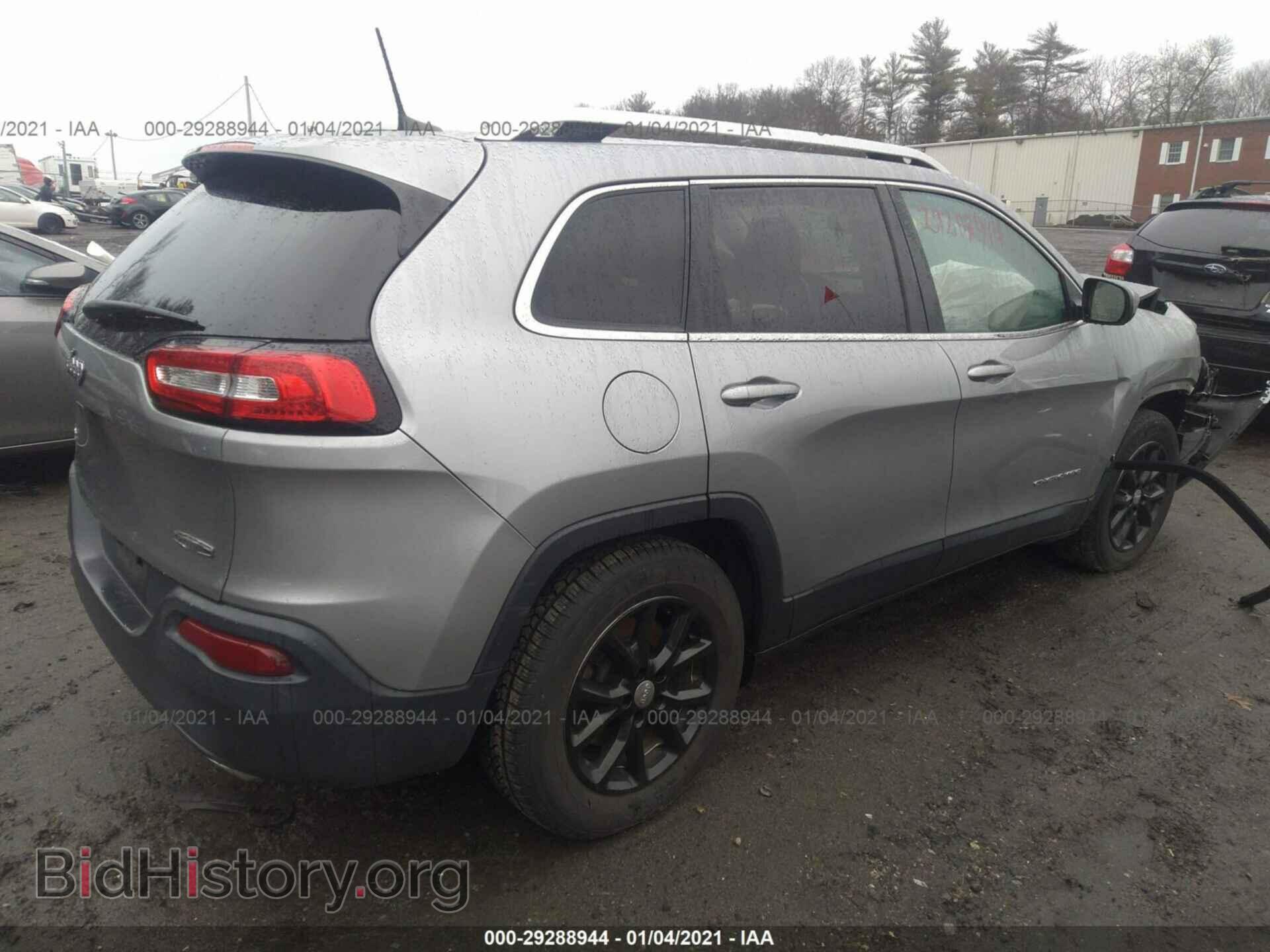 2016 JEEP CHEROKEE - VIN: 1C4PJMCS1GW120218 - Photo 4