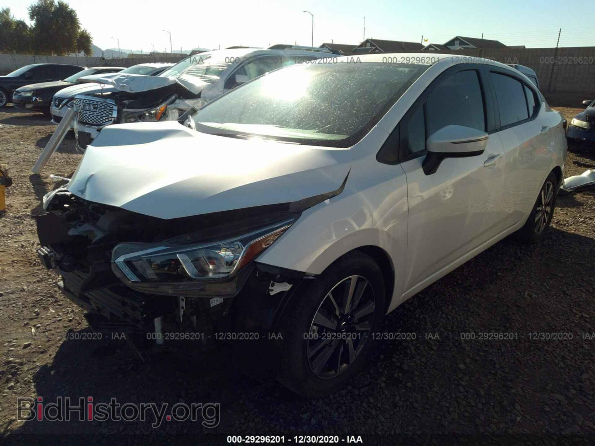 2020 NISSAN VERSA - VIN: 3N1CN8EV3LL886178 - Фото 2
