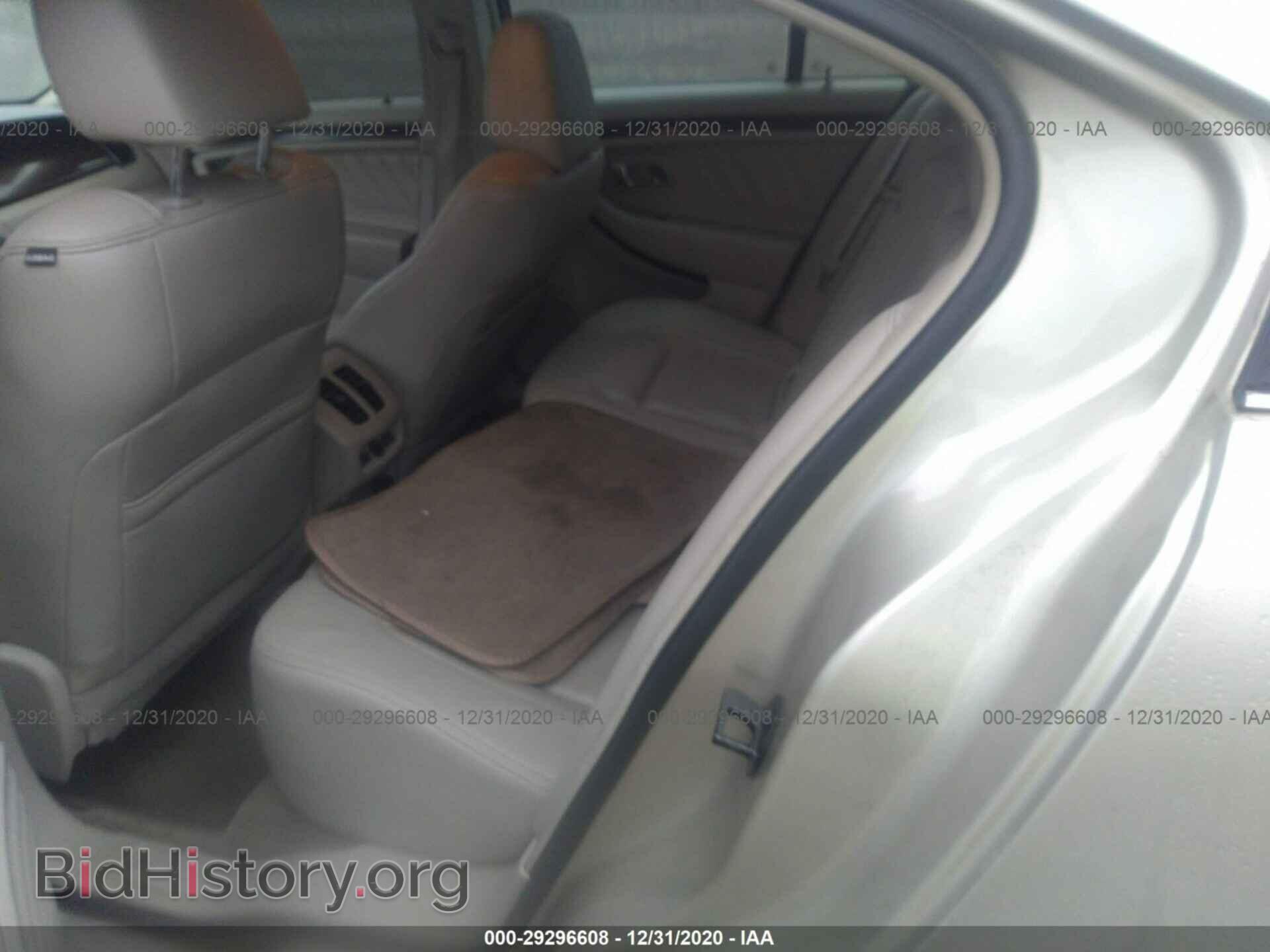 2011 FORD TAURUS - VIN: 1FAHP2FW7BG178252 - Photo 8