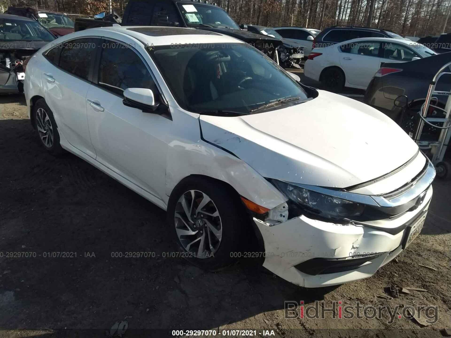 Photo 2HGFC2F73HH547760 - HONDA CIVIC SEDAN 2017