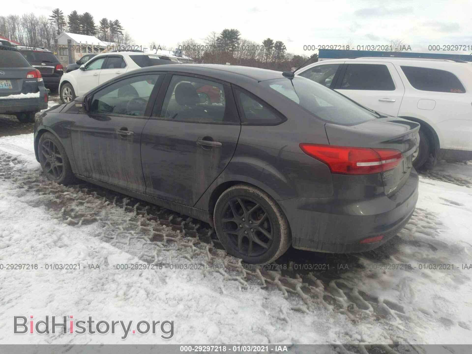 2016 FORD FOCUS - VIN: 1FADP3F20GL236038 - Фото 3