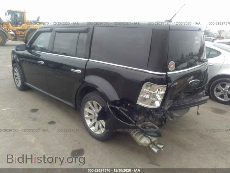 2011 Ford FLEX (VIN 2FMGK5CC0BBD07371) — фото 3 из 11