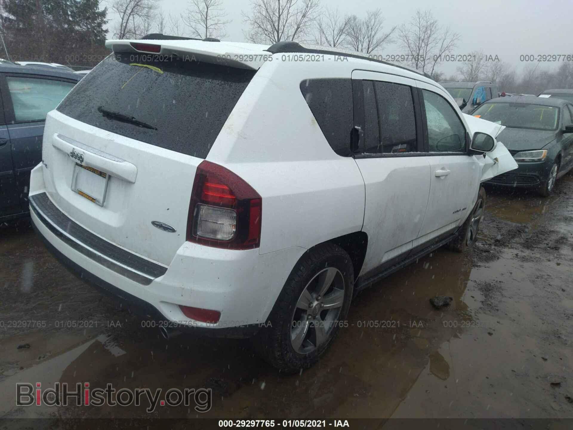 2016 JEEP COMPASS - VIN: 1C4NJDEB4GD795920 - Photo 4