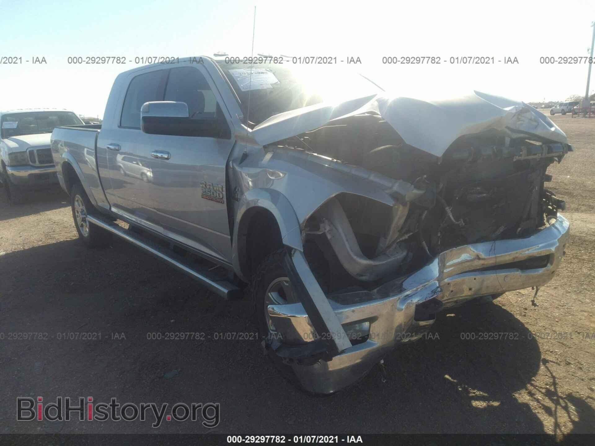 Photo 3C6UR5NLXHG588544 - RAM 2500 2017