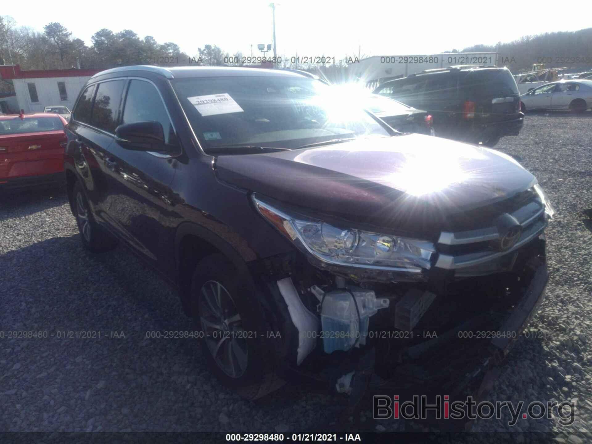 Photo 5TDJZRFH0JS895502 - TOYOTA HIGHLANDER 2018