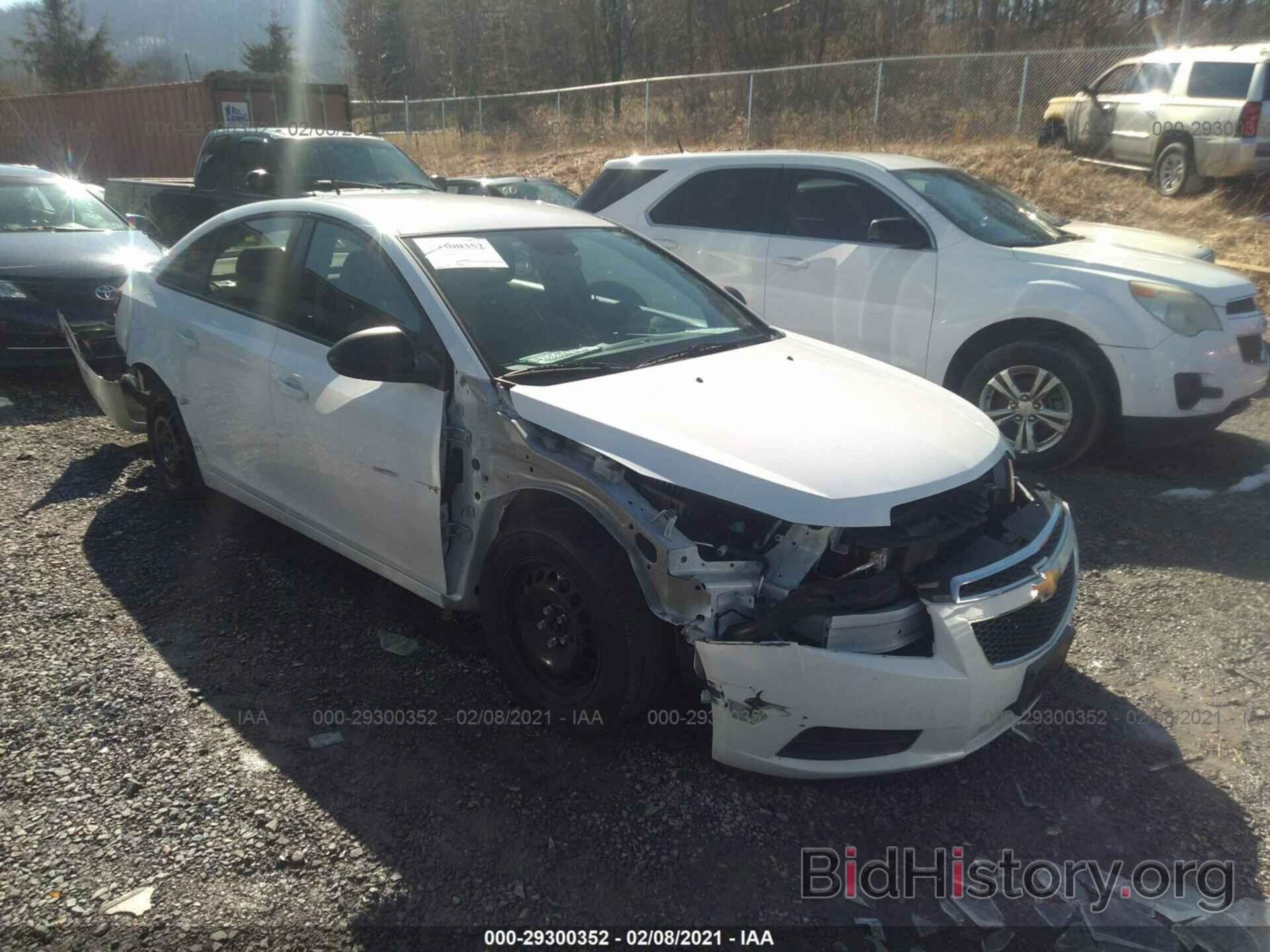 Photo 1G1PA5SG0D7274114 - CHEVROLET CRUZE 2013