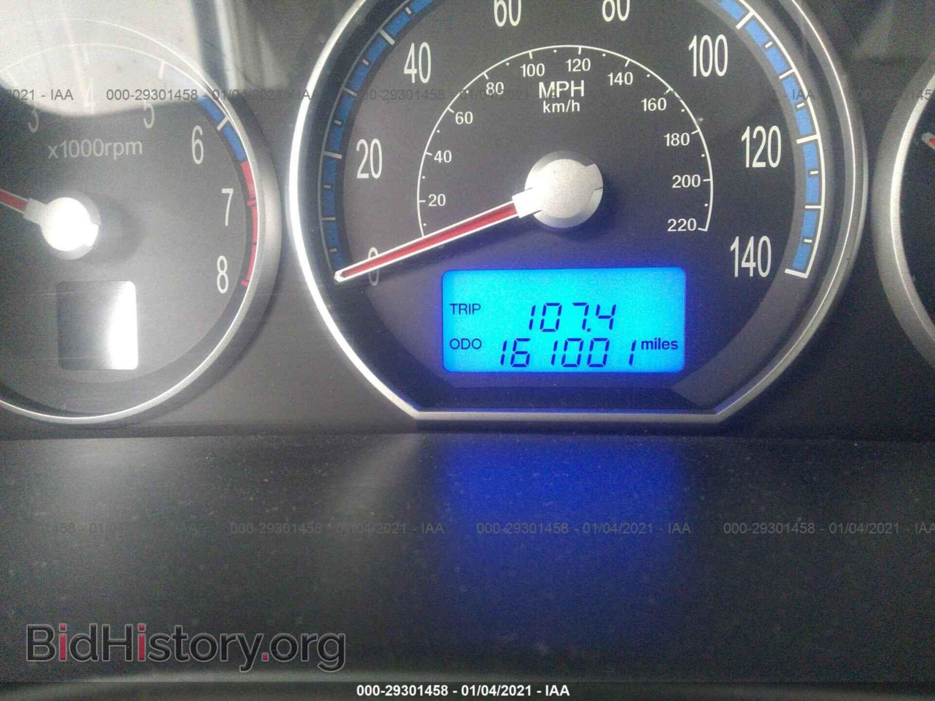 2008 HYUNDAI SANTA FE - VIN: 5NMSG73D28H163269 - Фото 7