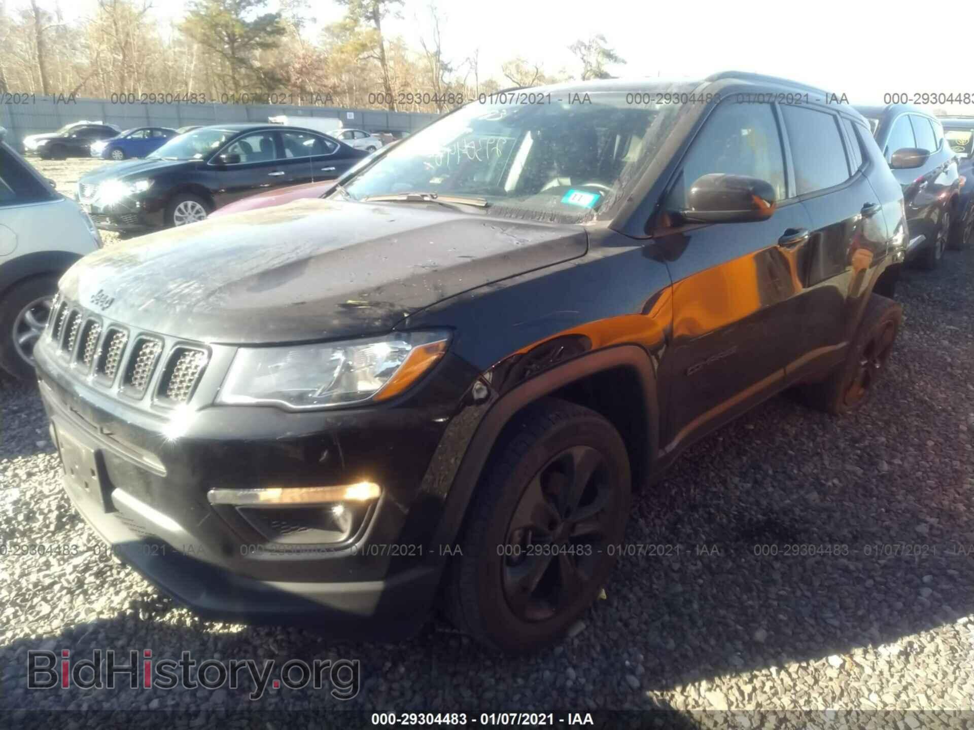2018 JEEP COMPASS - VIN: 3C4NJDBB0JT298708 - Фото 2