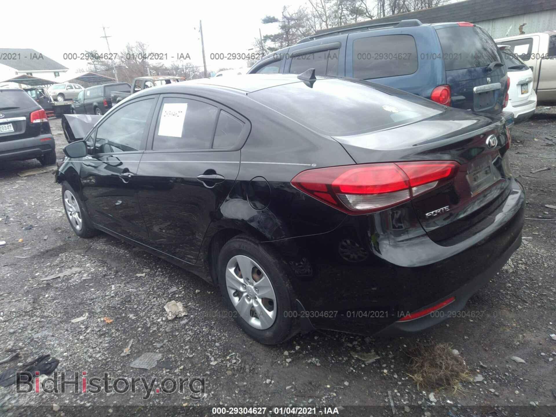 2017 KIA FORTE - VIN: 3KPFK4A71HE059424 - Фото 3