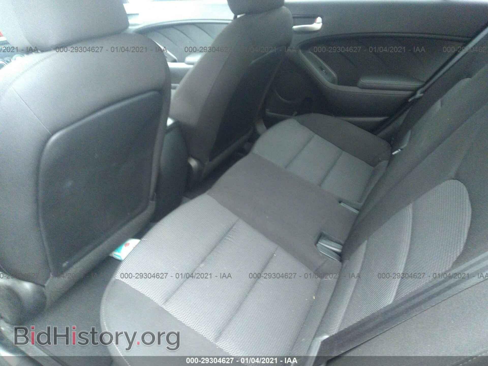 2017 KIA FORTE - VIN: 3KPFK4A71HE059424 - Фото 8