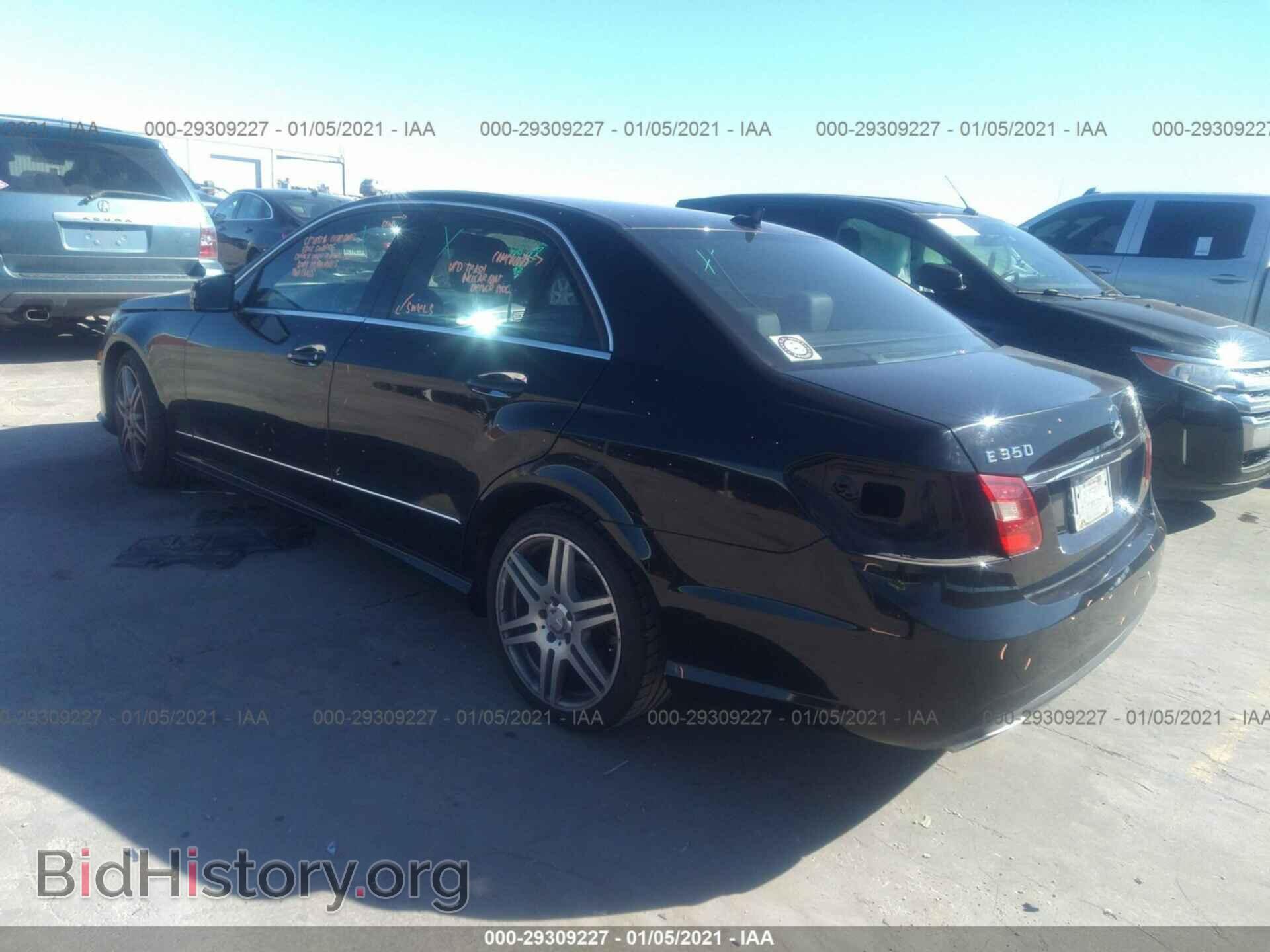 2010 MERCEDES-BENZ E-CLASS - VIN: WDDHF5GB5AA040209 - Фото 3
