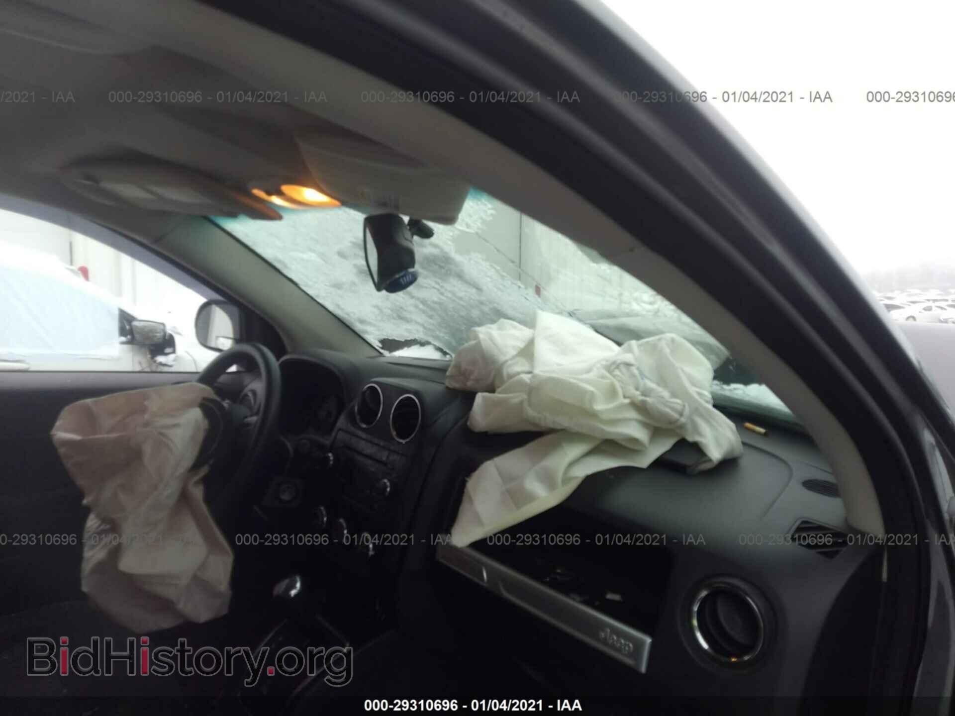 2016 JEEP COMPASS - VIN: 1C4NJDBB6GD610500 - Фото 5