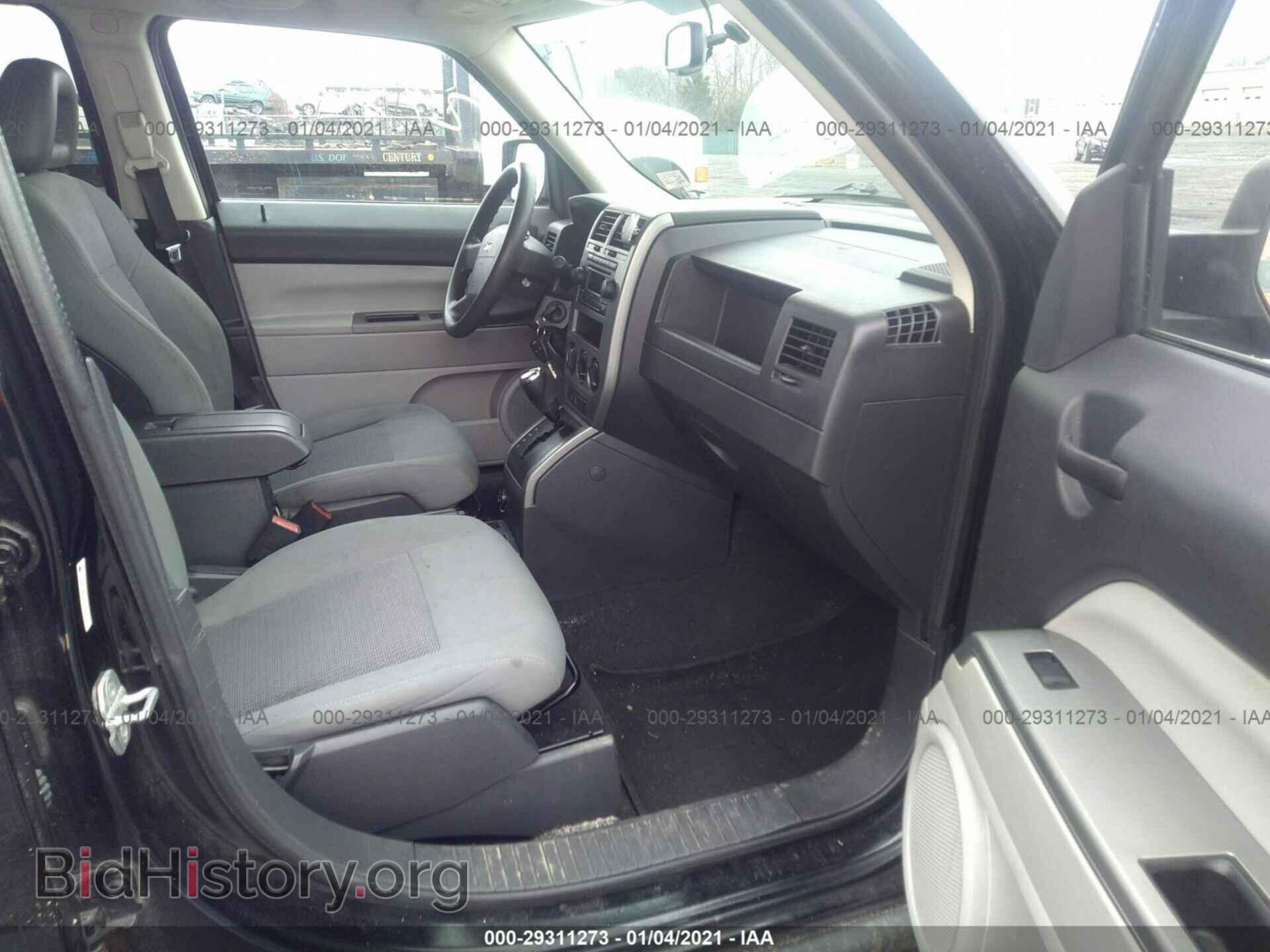 2007 JEEP PATRIOT - VIN: 1J8FF28W07D347319 - Photo 5