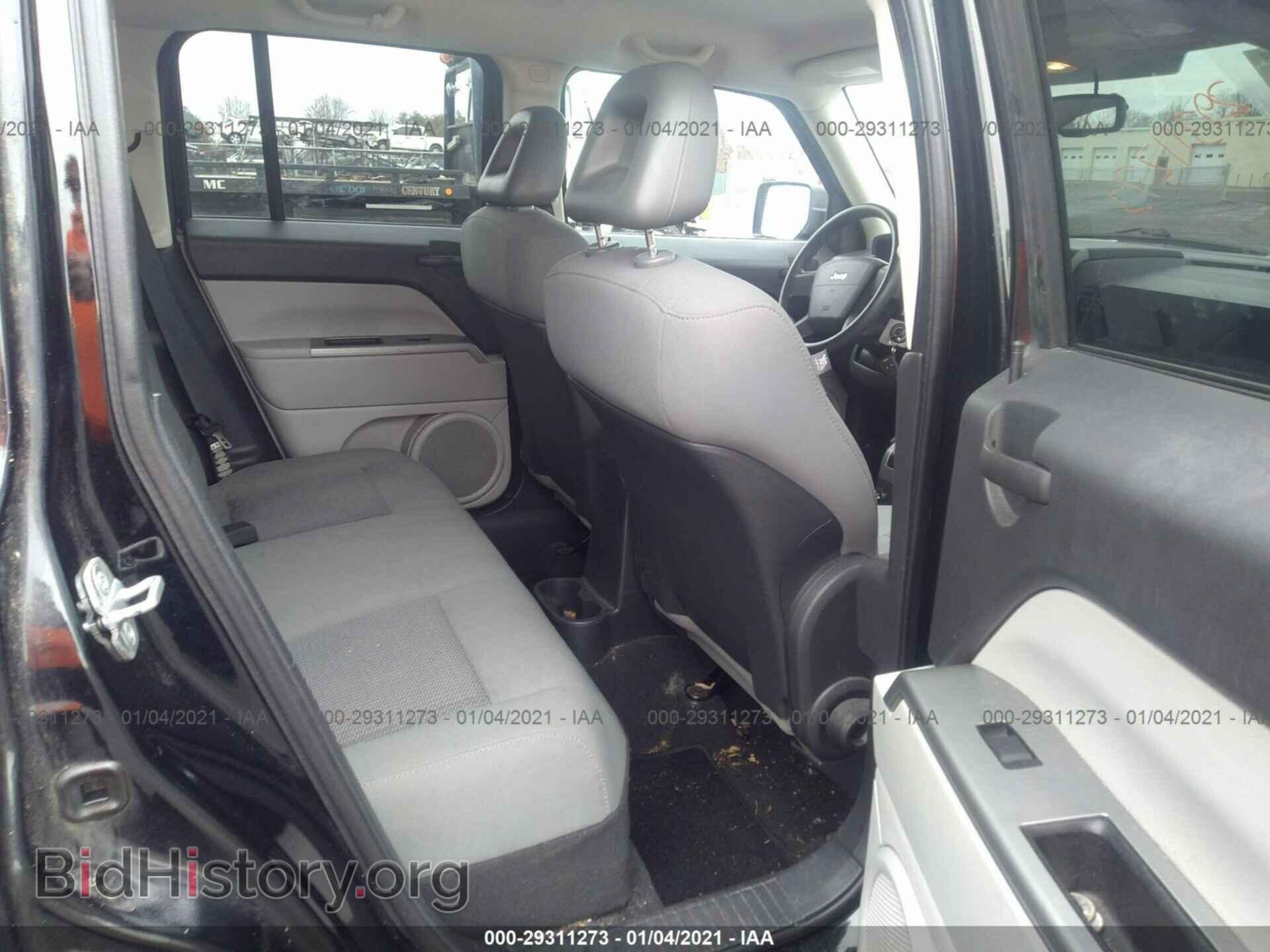 2007 JEEP PATRIOT - VIN: 1J8FF28W07D347319 - Photo 8