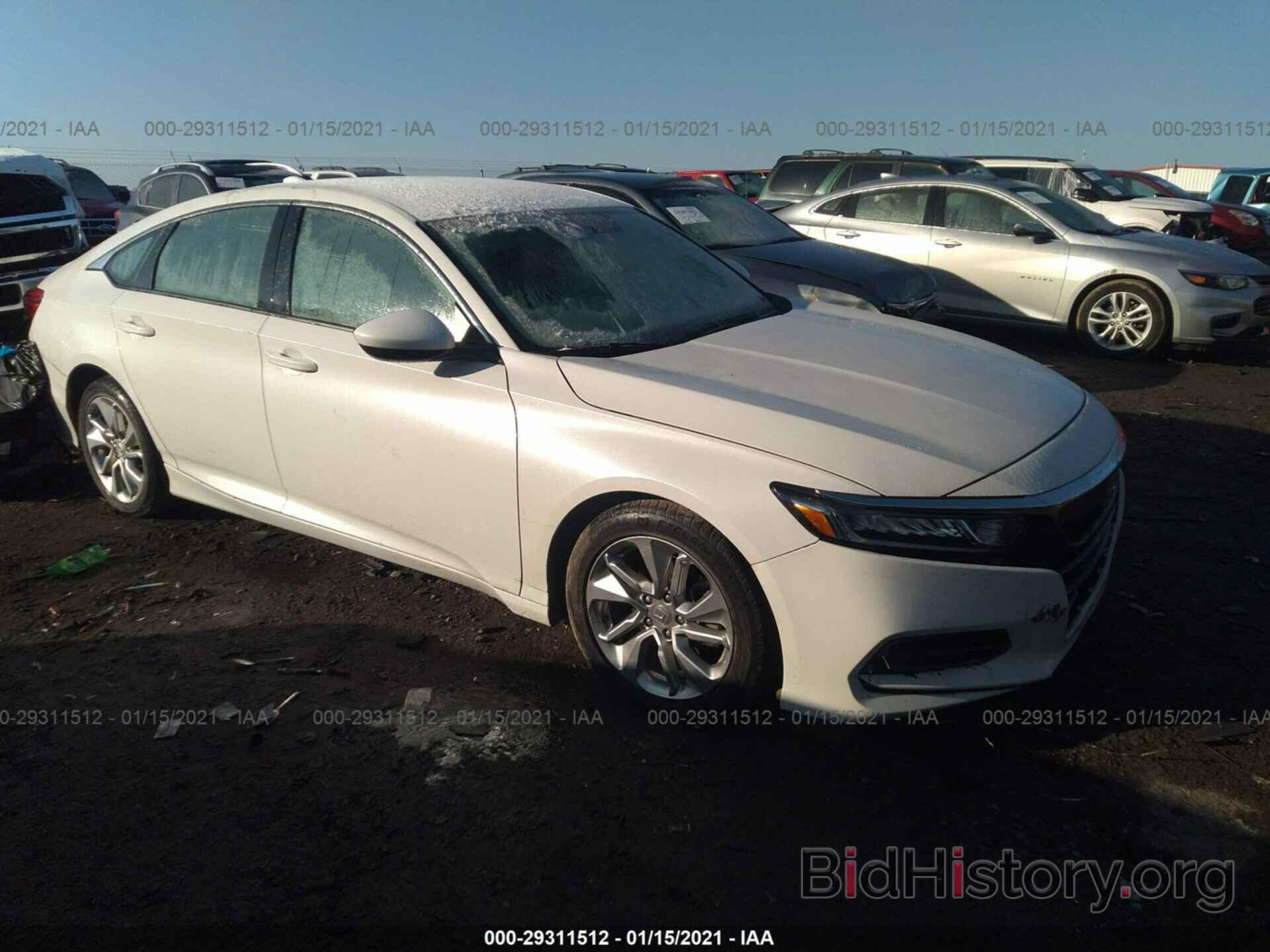 Фотография 1HGCV1F18JA143022 - HONDA ACCORD SEDAN 2018