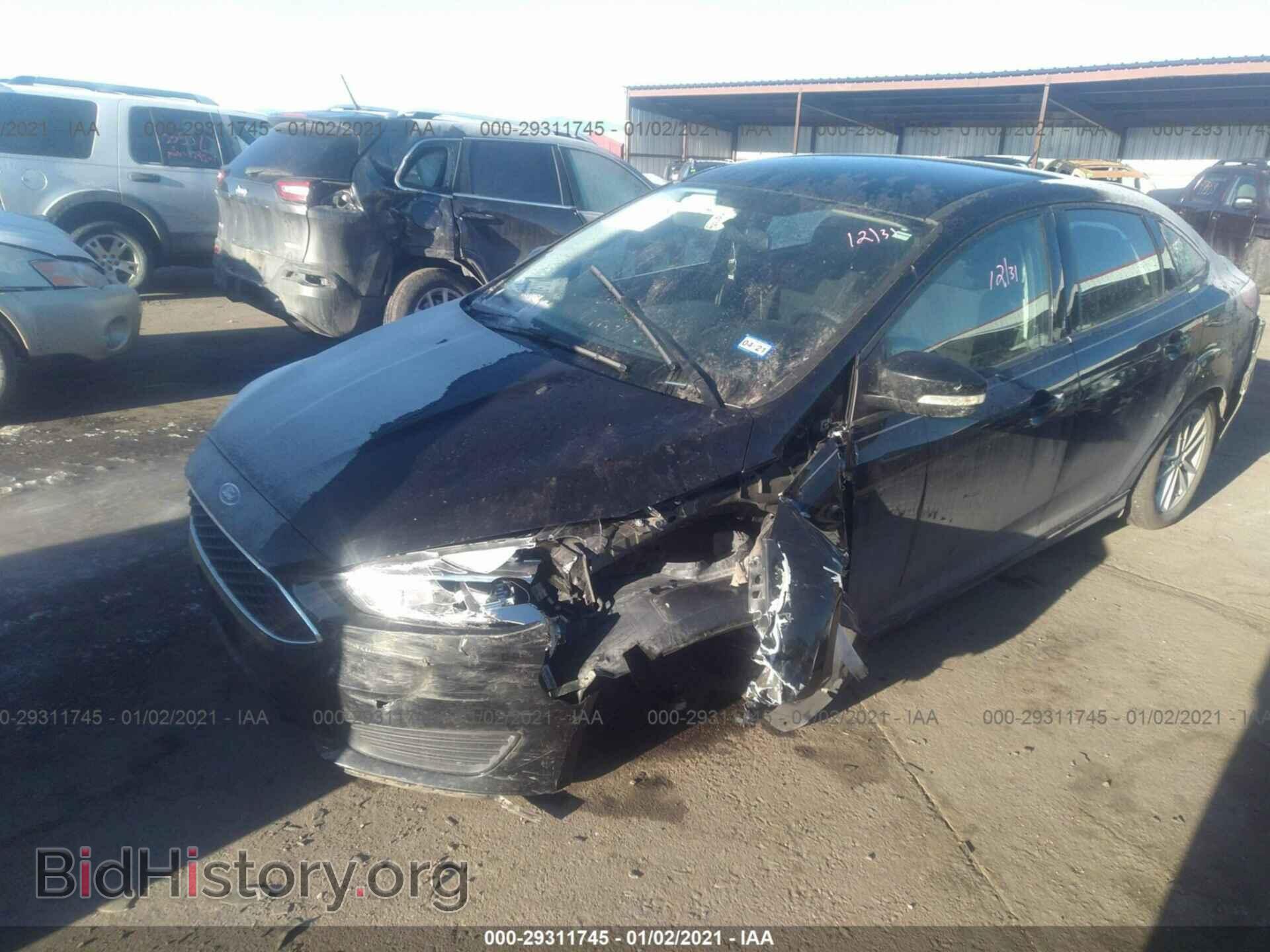 2017 FORD FOCUS - VIN: 1FADP3F20HL263323 - Фото 2