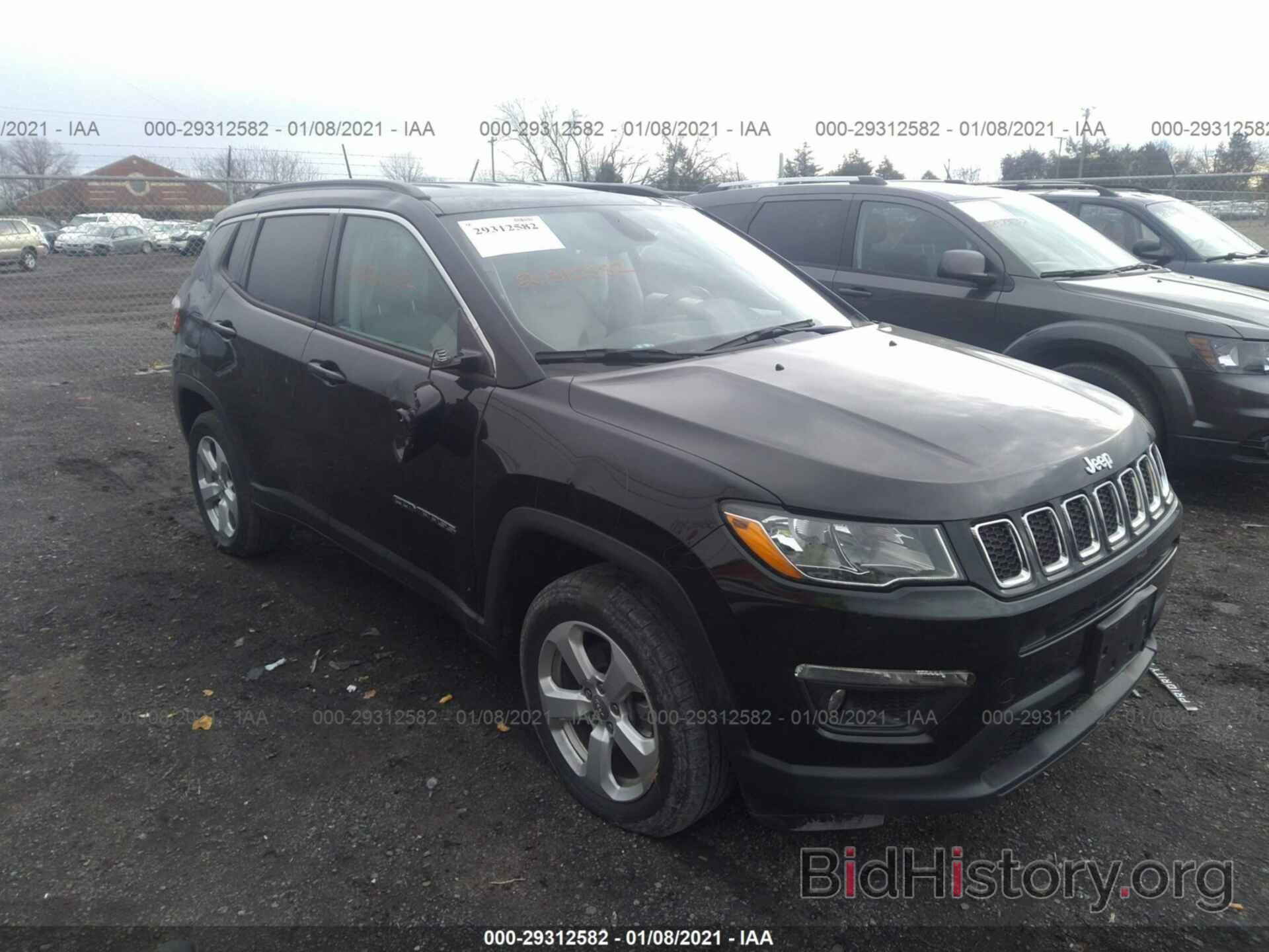 Photo 3C4NJDBB9JT199434 - JEEP COMPASS 2018