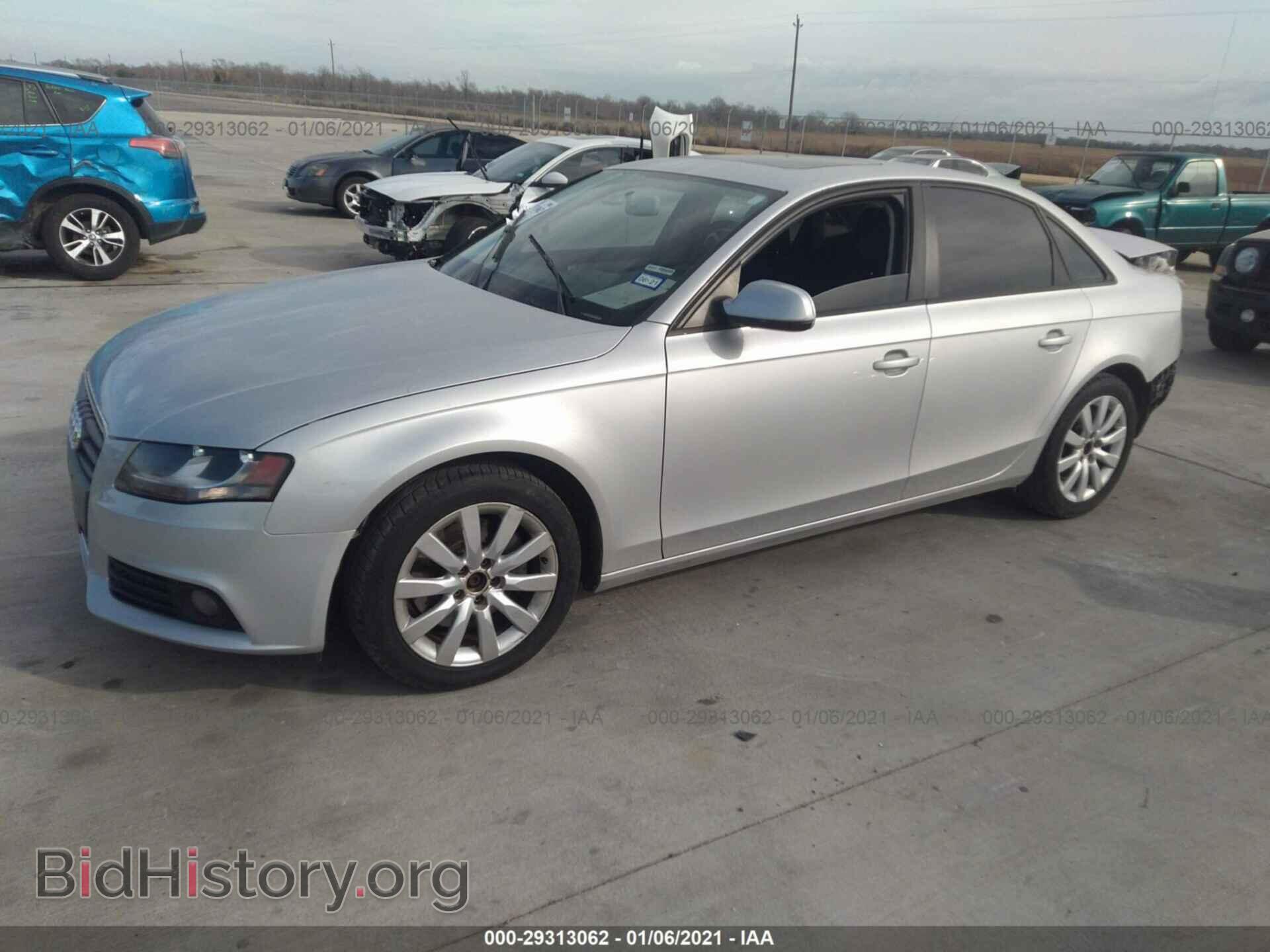 2011 AUDI A4 - VIN: WAUBFAFL3BA085036 - Фото 2